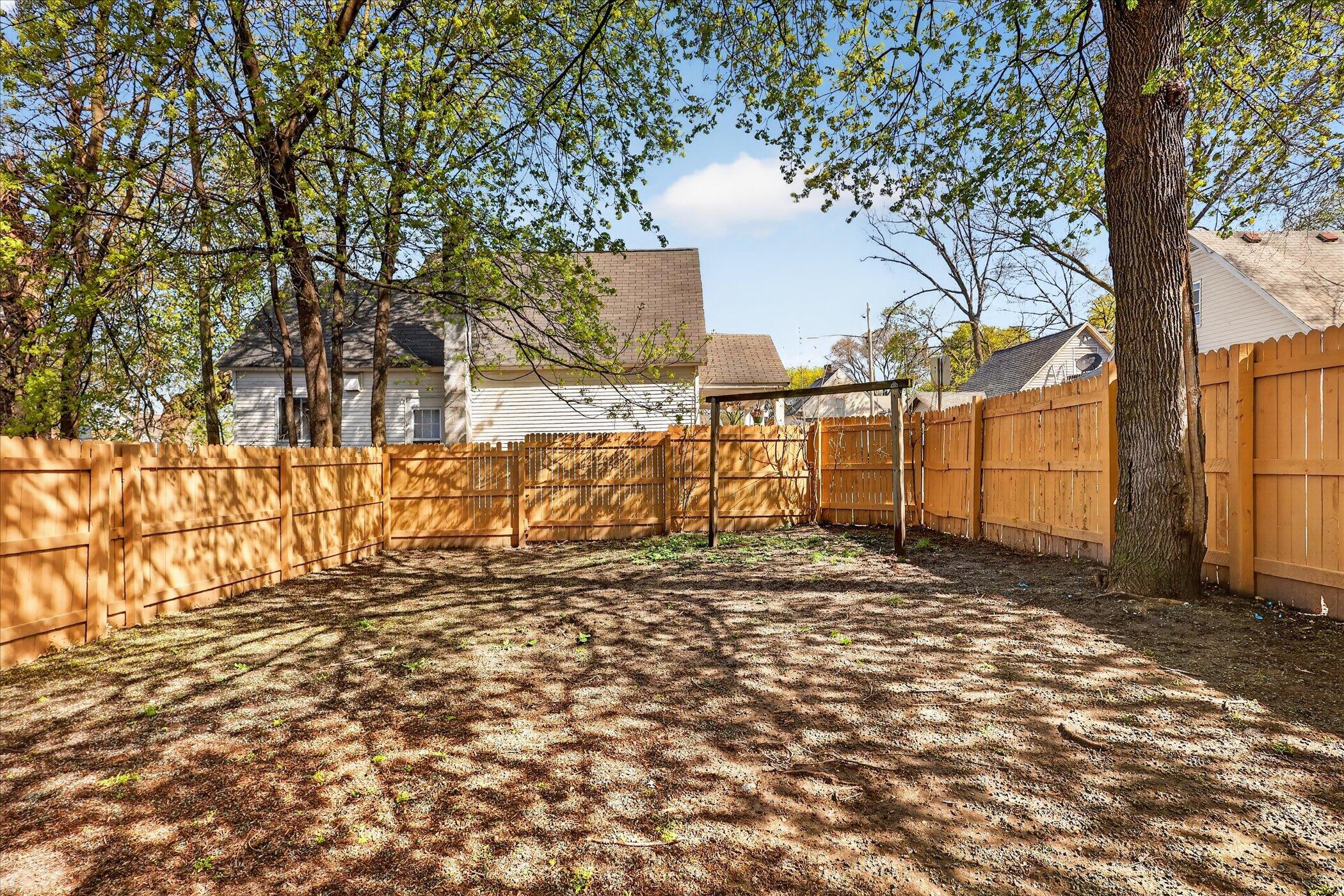 25 Palmer Street NW Grand Rapids MI 49505
