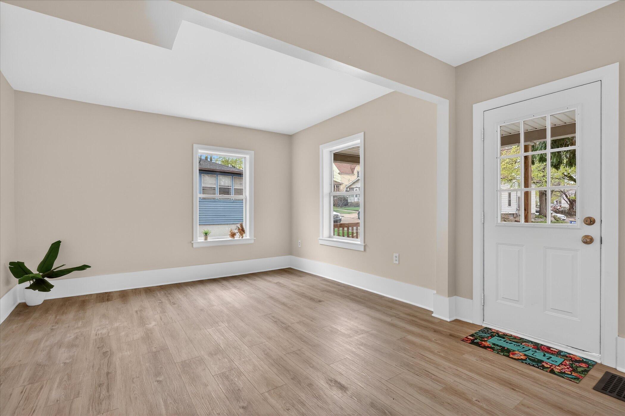 25 Palmer Street NW Grand Rapids MI 49505