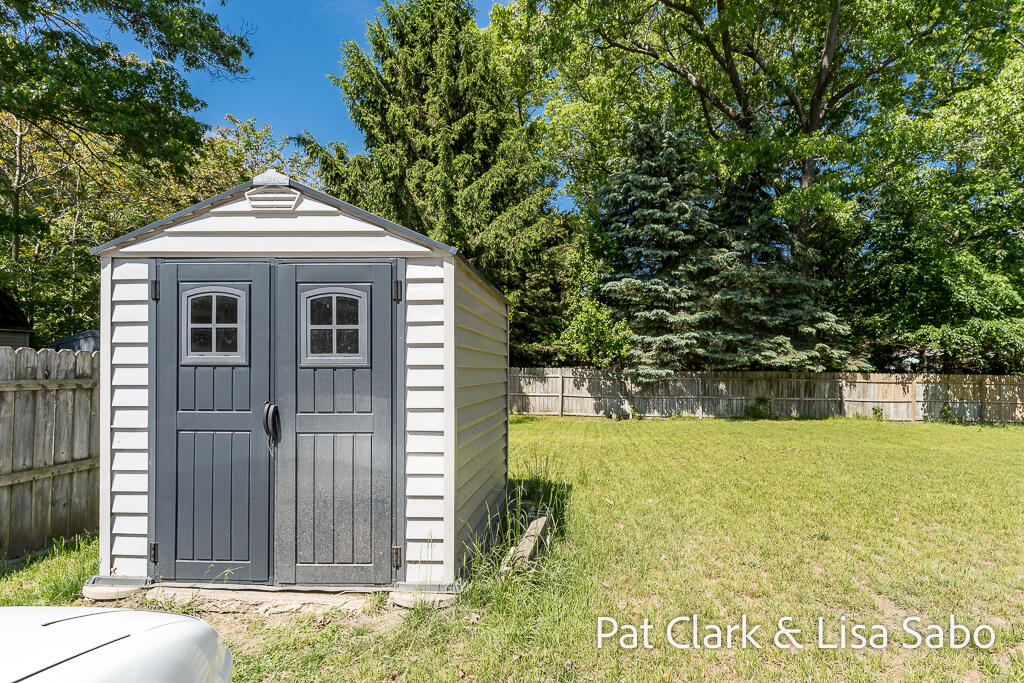 1297 Joslyn Road Muskegon MI 49445