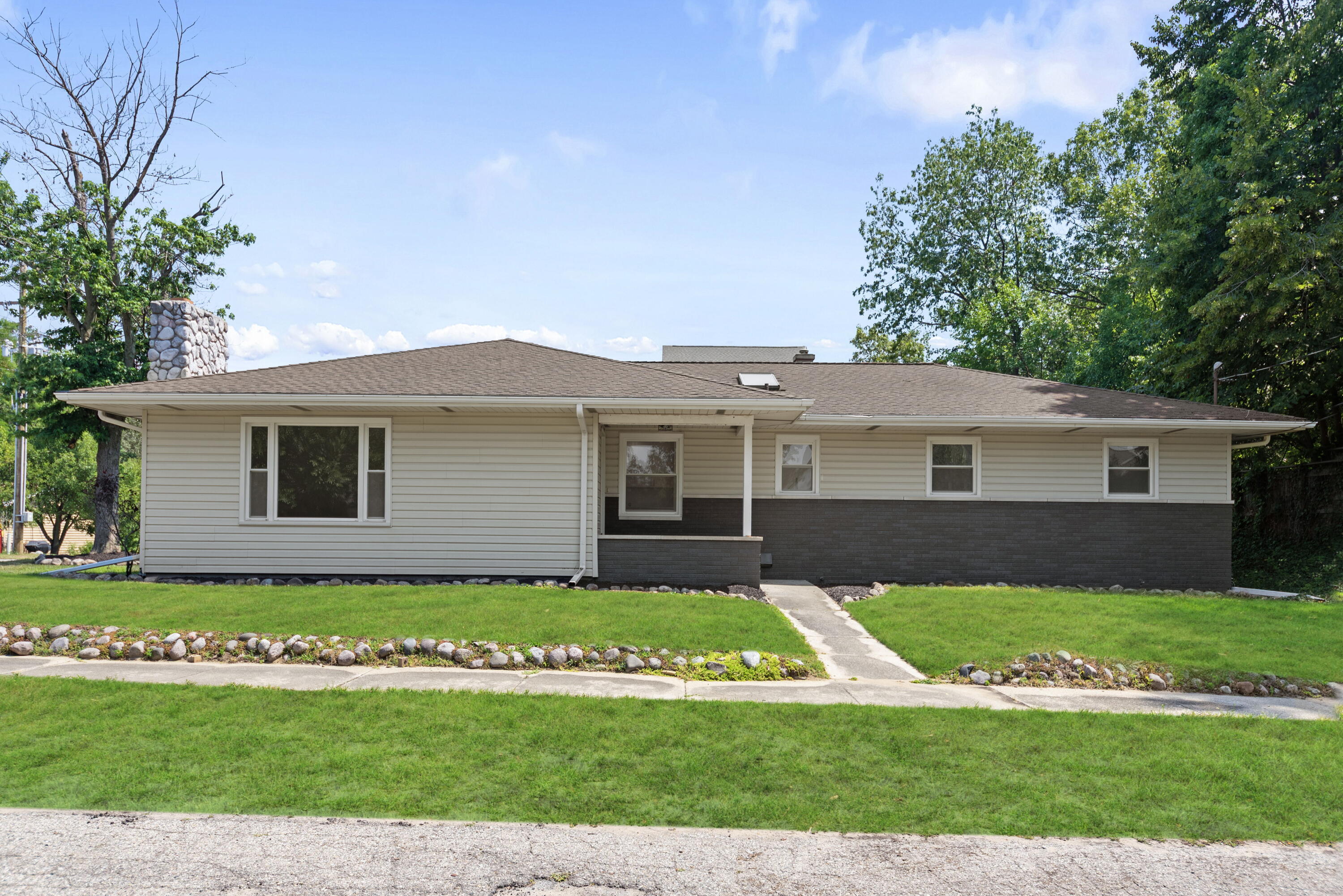1501 Shore Drive New Buffalo MI 49117