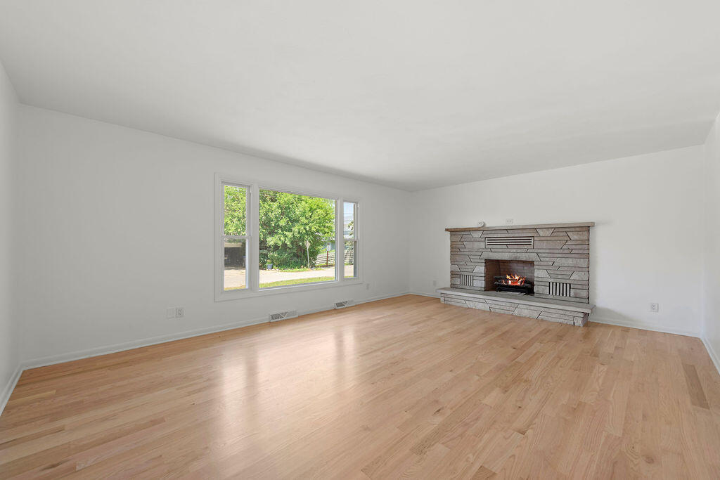 1501 Shore Drive New Buffalo MI 49117
