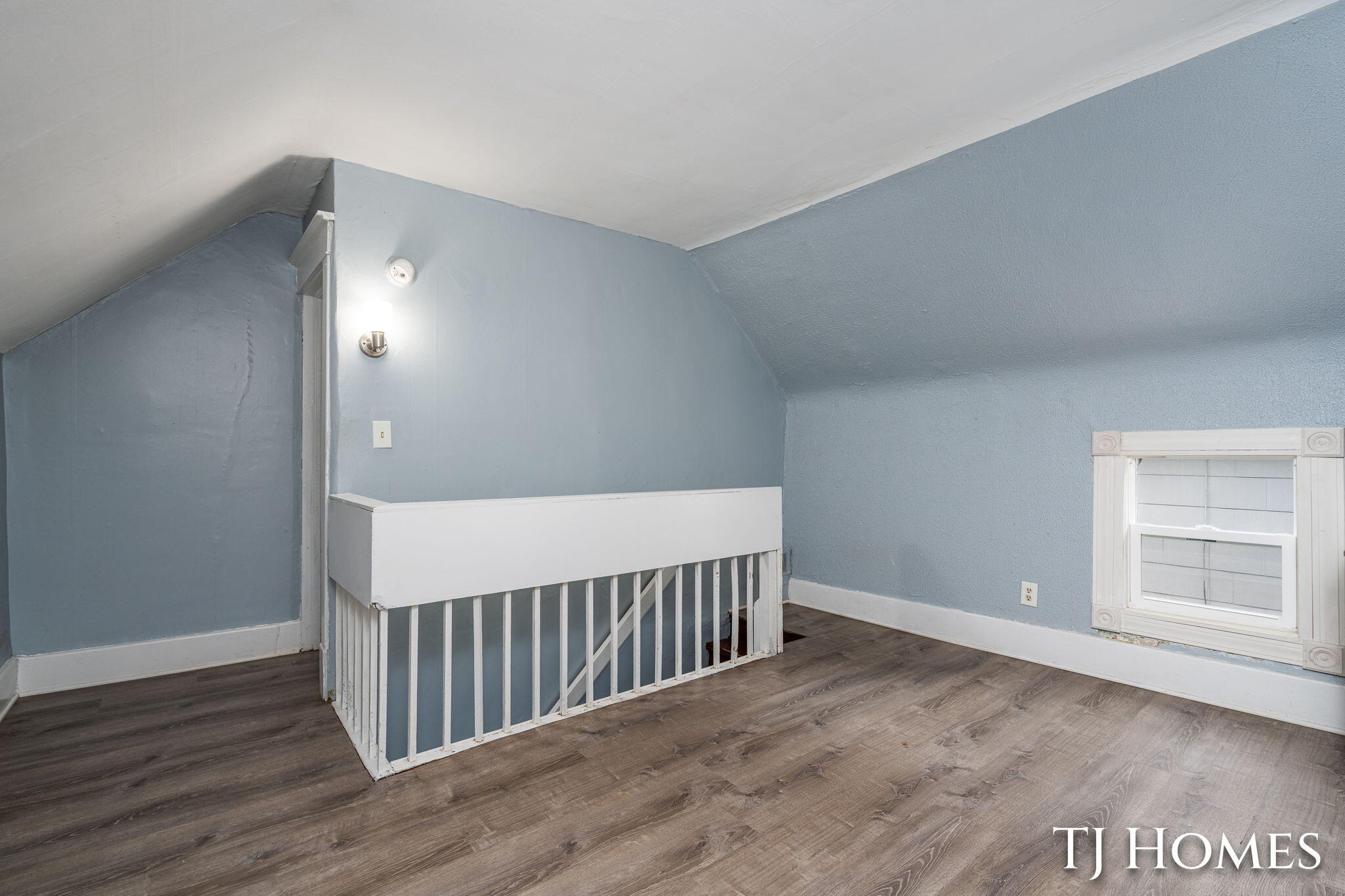 338 Hanover Street NE Grand Rapids MI 49505