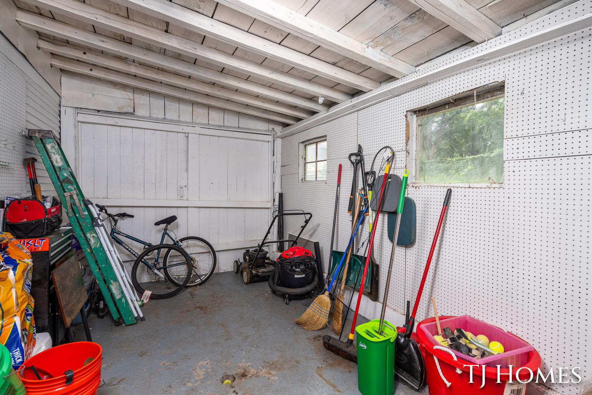 338 Hanover Street NE Grand Rapids MI 49505