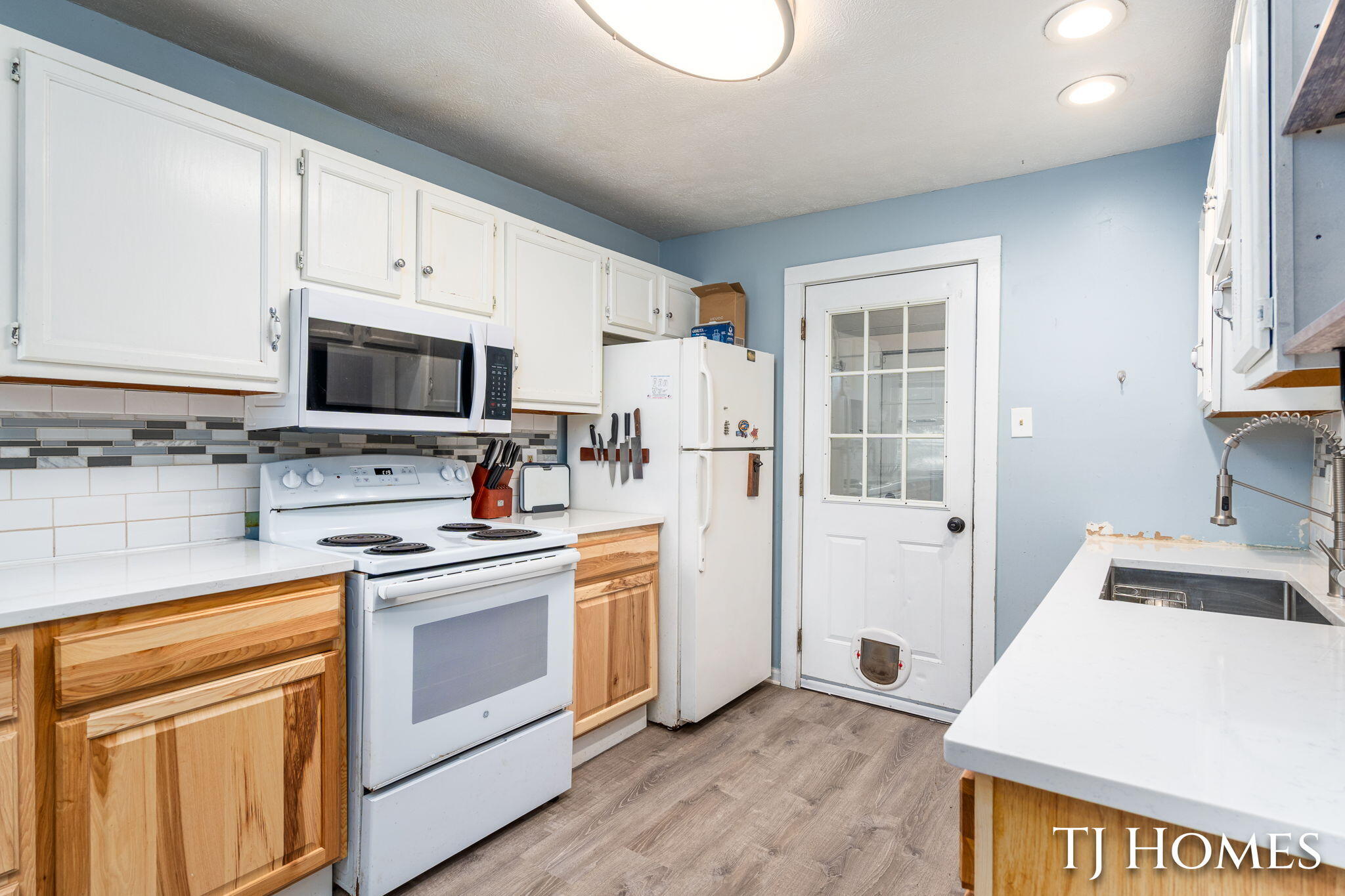 338 Hanover Street NE Grand Rapids MI 49505