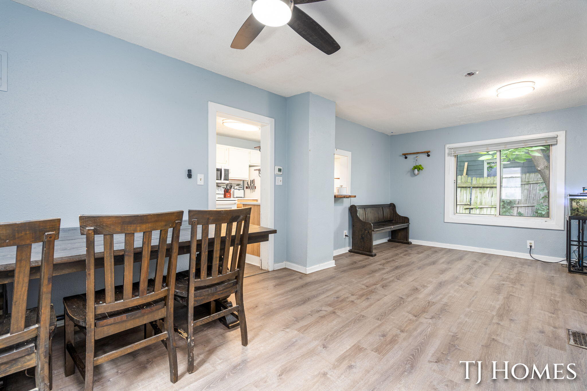 338 Hanover Street NE Grand Rapids MI 49505