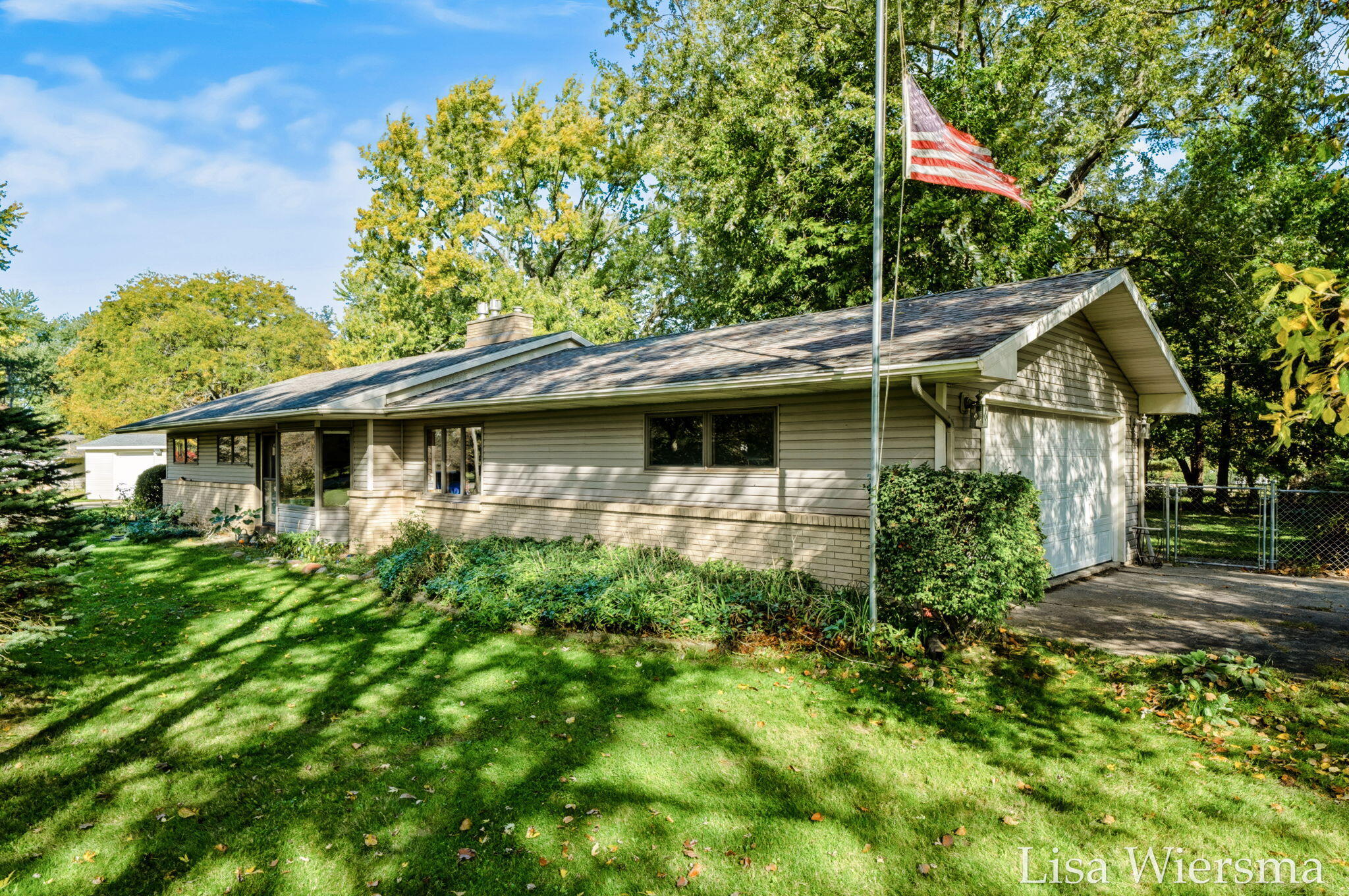 1423 Leonard Street NW Grand Rapids MI 49534