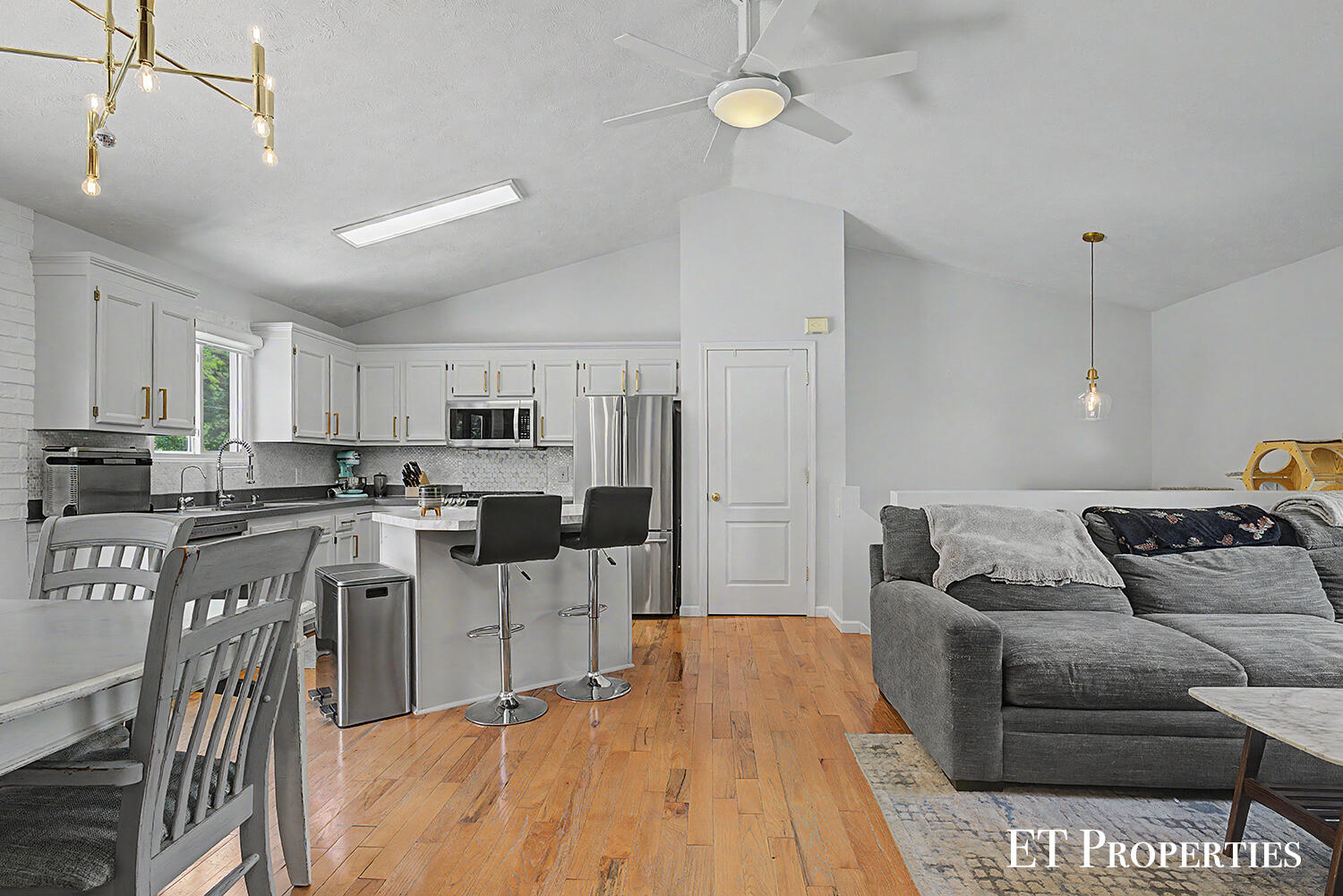 1210 Palmer Court NE Grand Rapids MI 49505