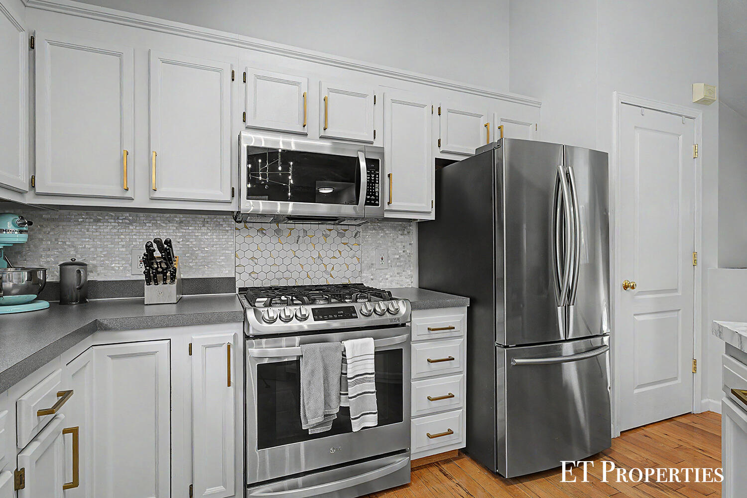 1210 Palmer Court NE Grand Rapids MI 49505