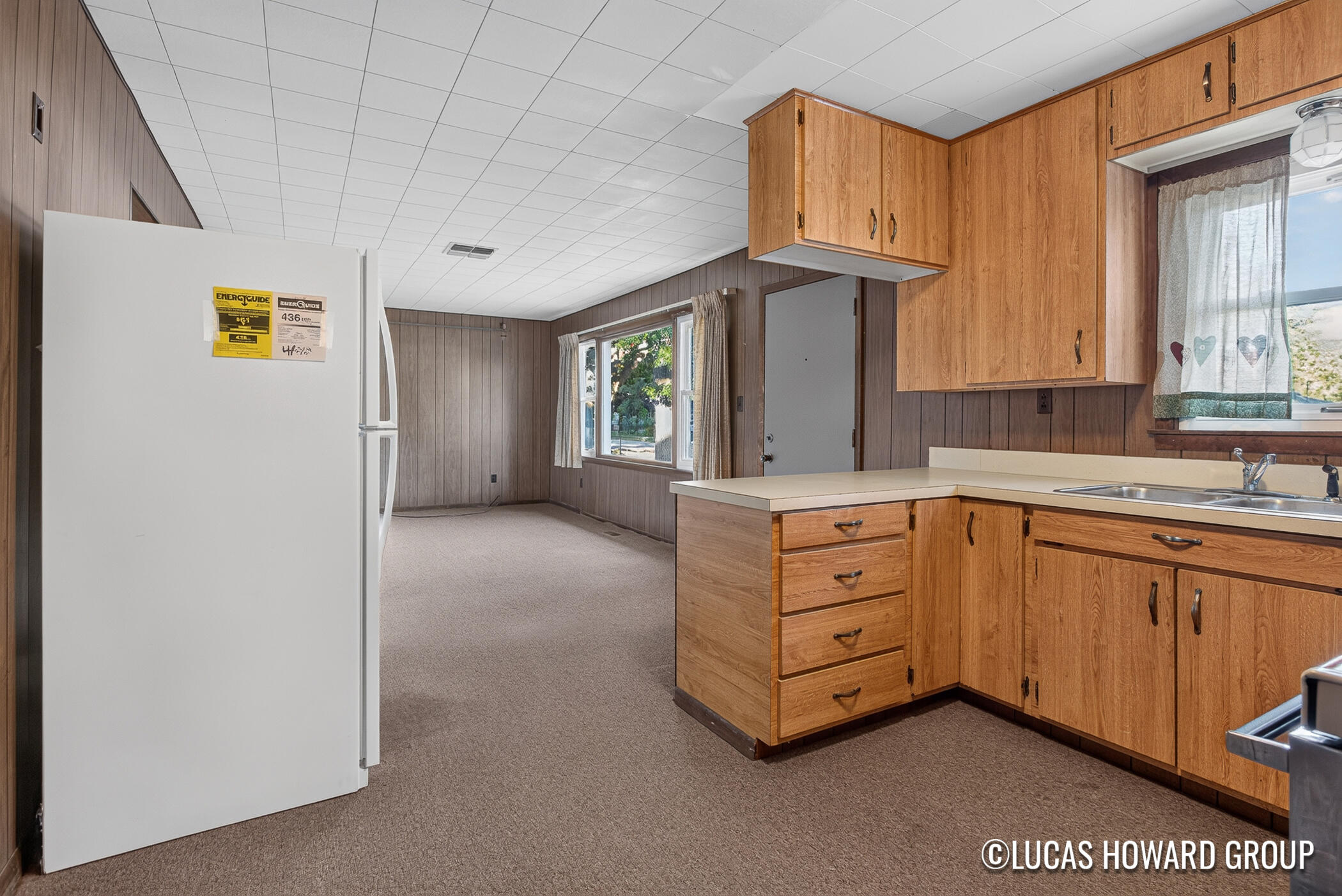 1483 Yarmouth Avenue Norton Shores MI 49444
