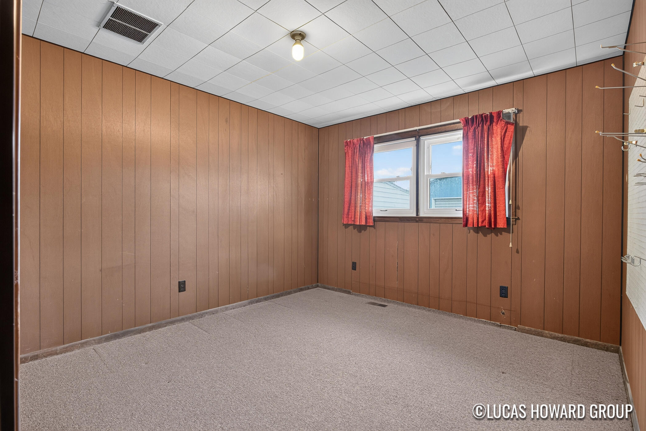 1483 Yarmouth Avenue Norton Shores MI 49444