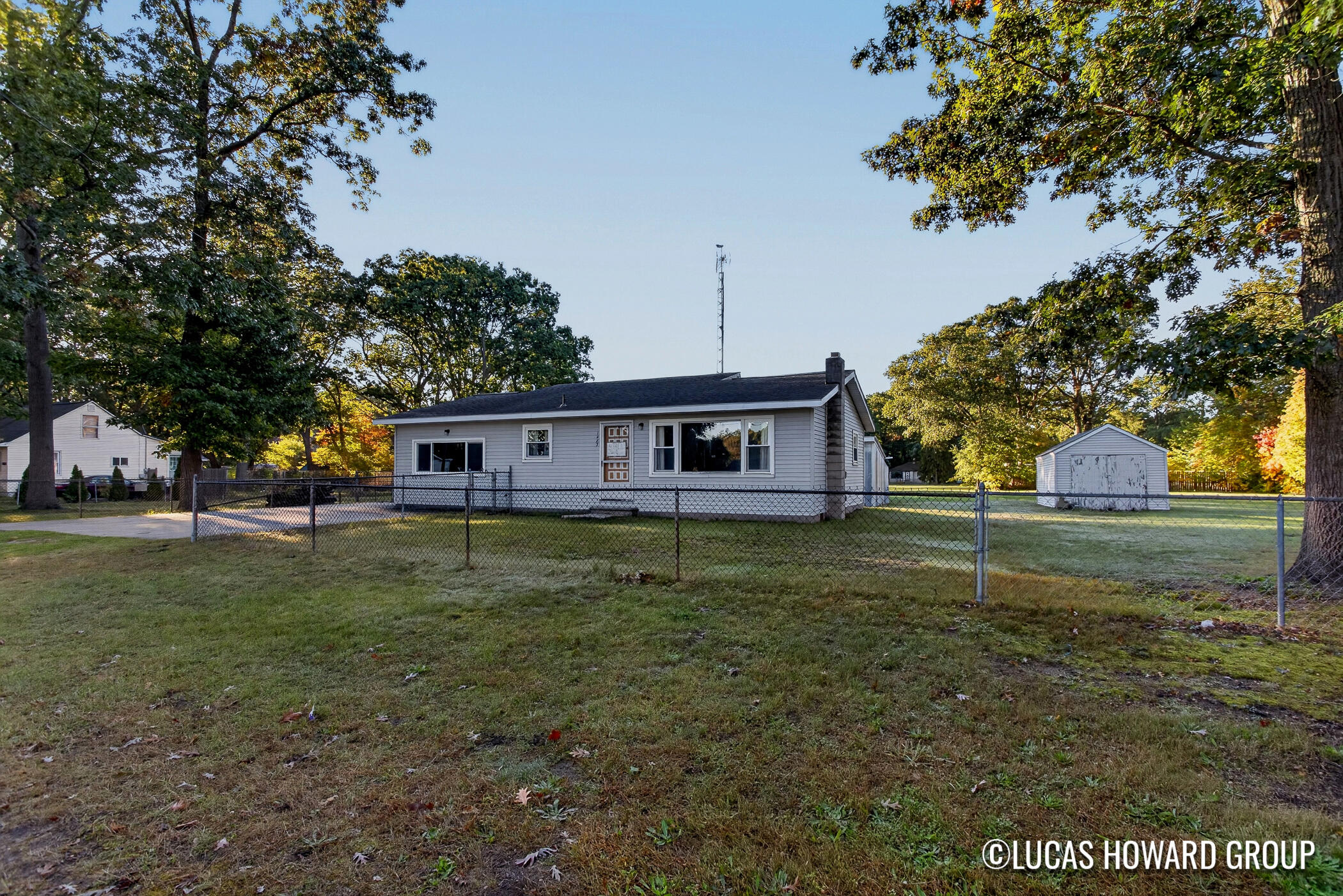 1483 Yarmouth Avenue Norton Shores MI 49444