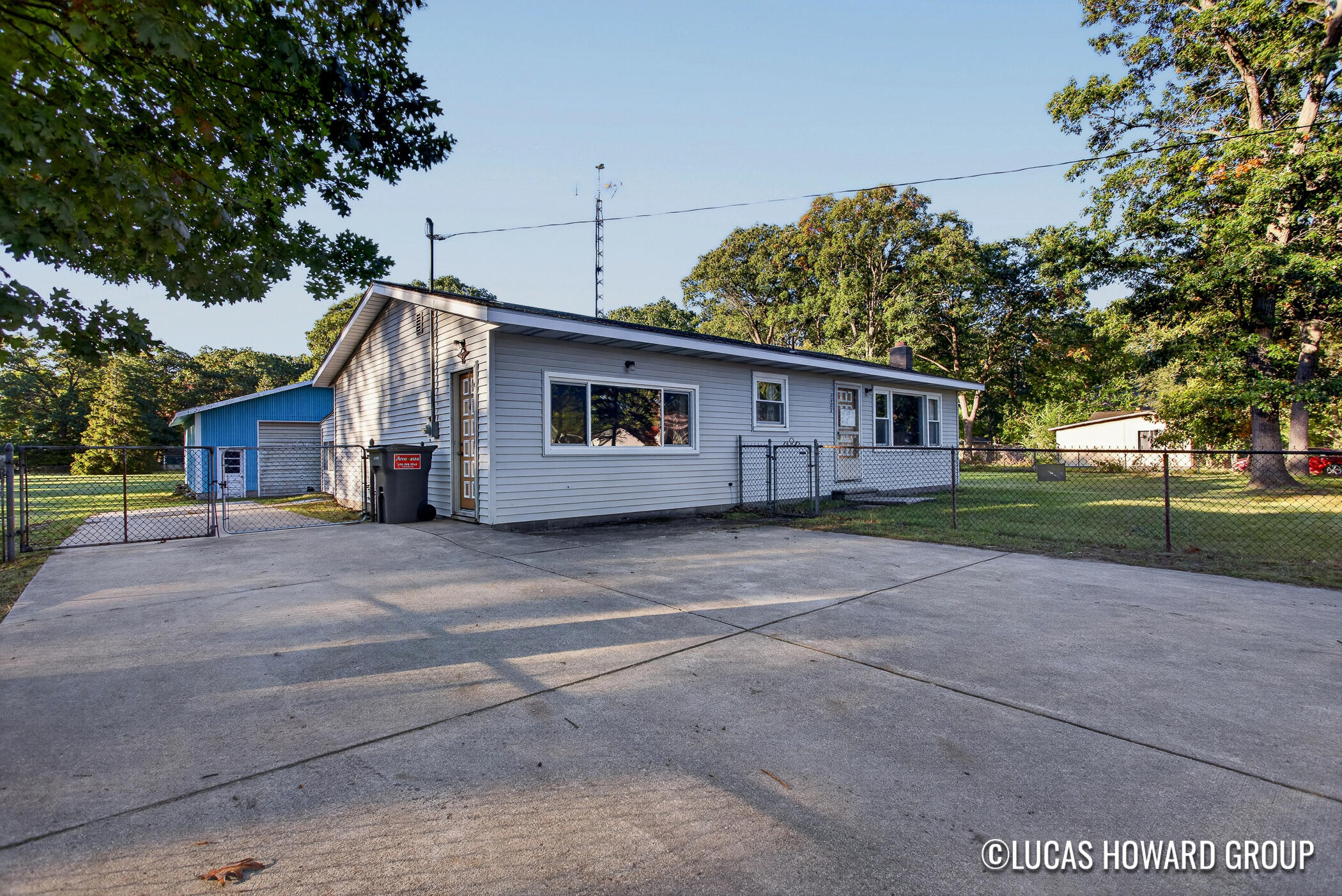 1483 Yarmouth Avenue Norton Shores MI 49444