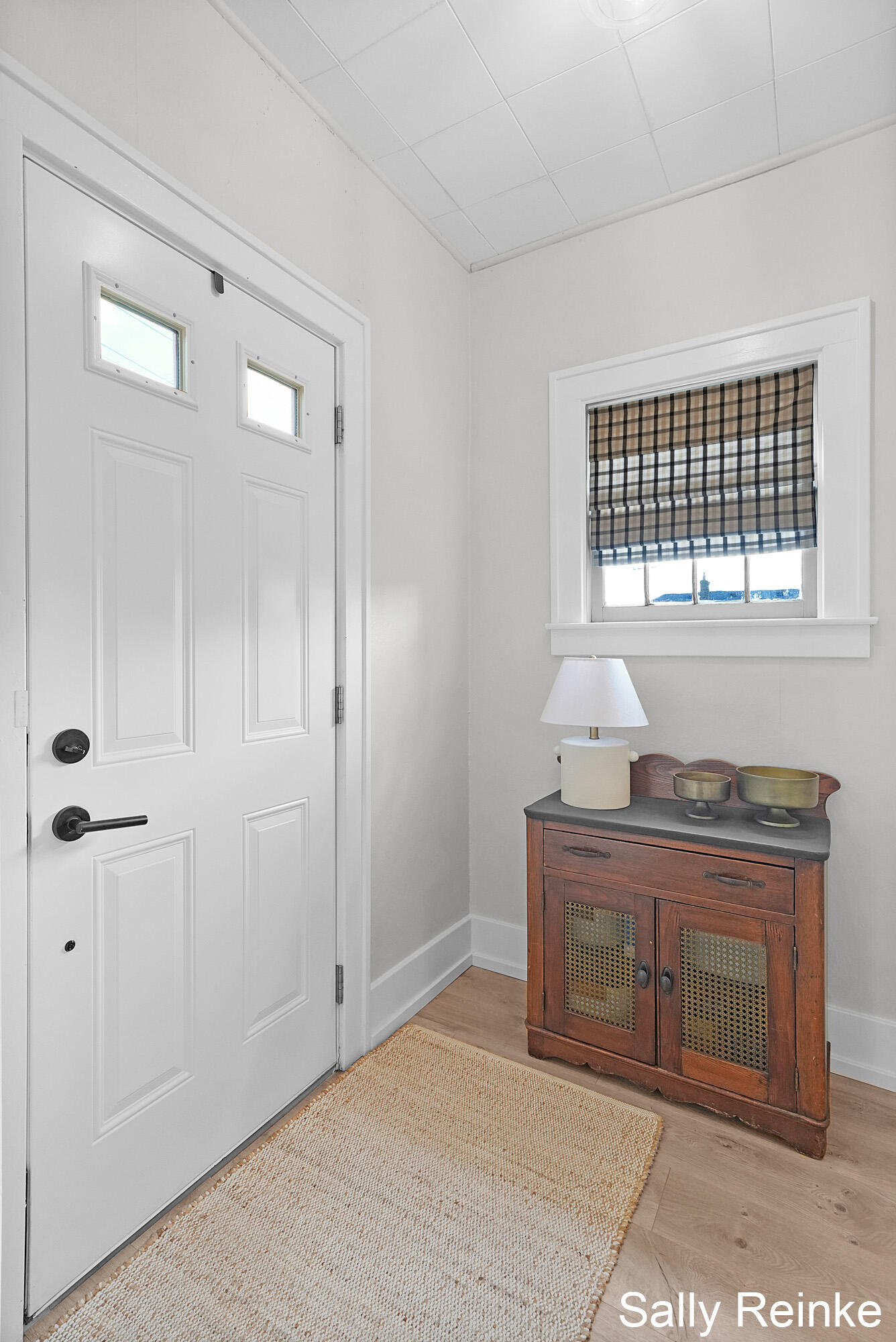 859 Flat Street NE Grand Rapids MI 49503