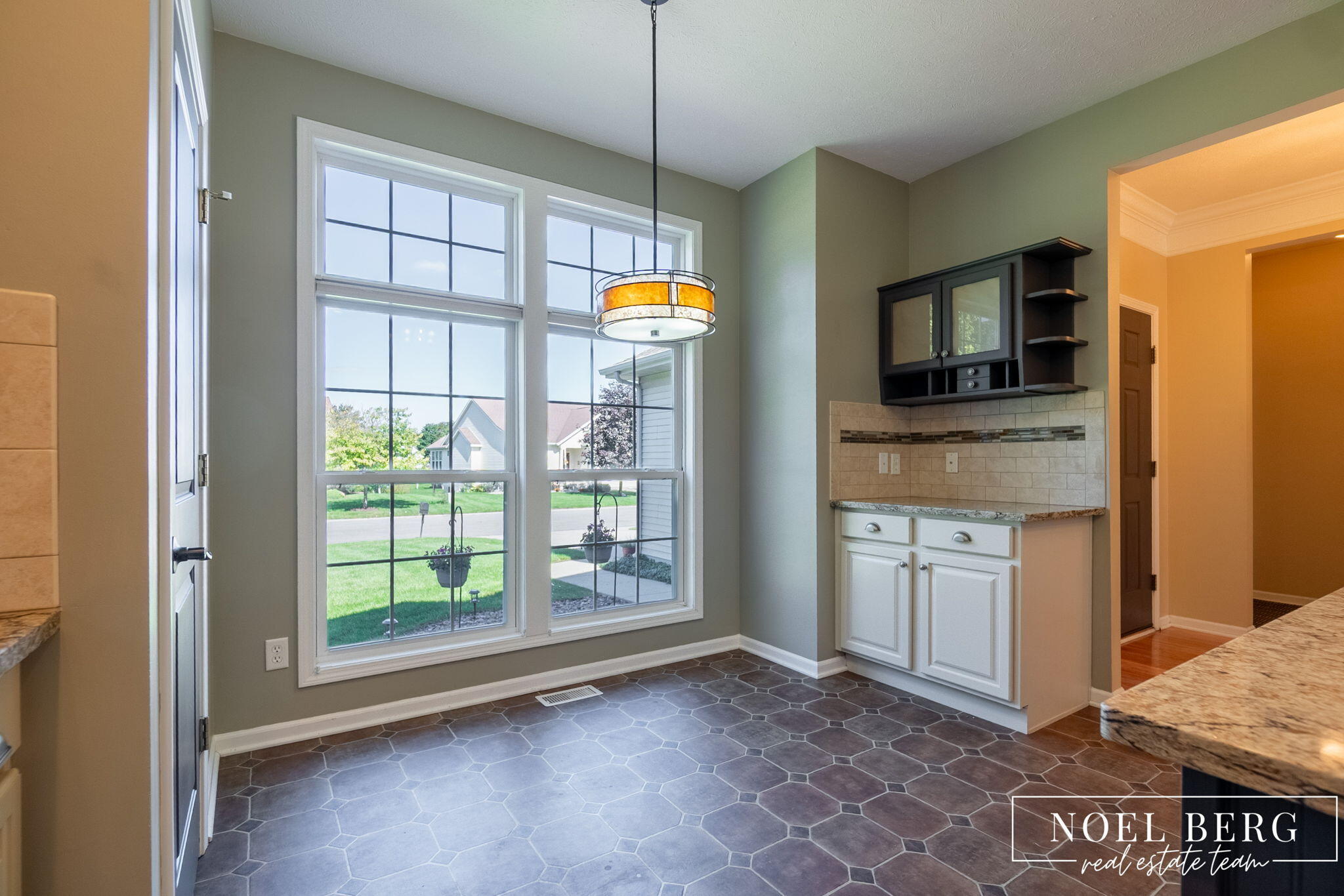 15 W Watershore Drive Muskegon MI 49444