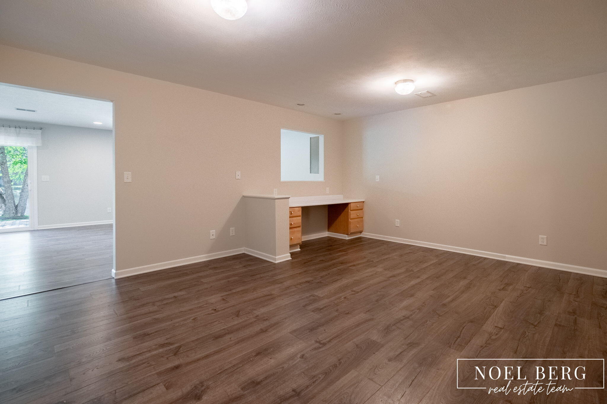 15 W Watershore Drive Muskegon MI 49444