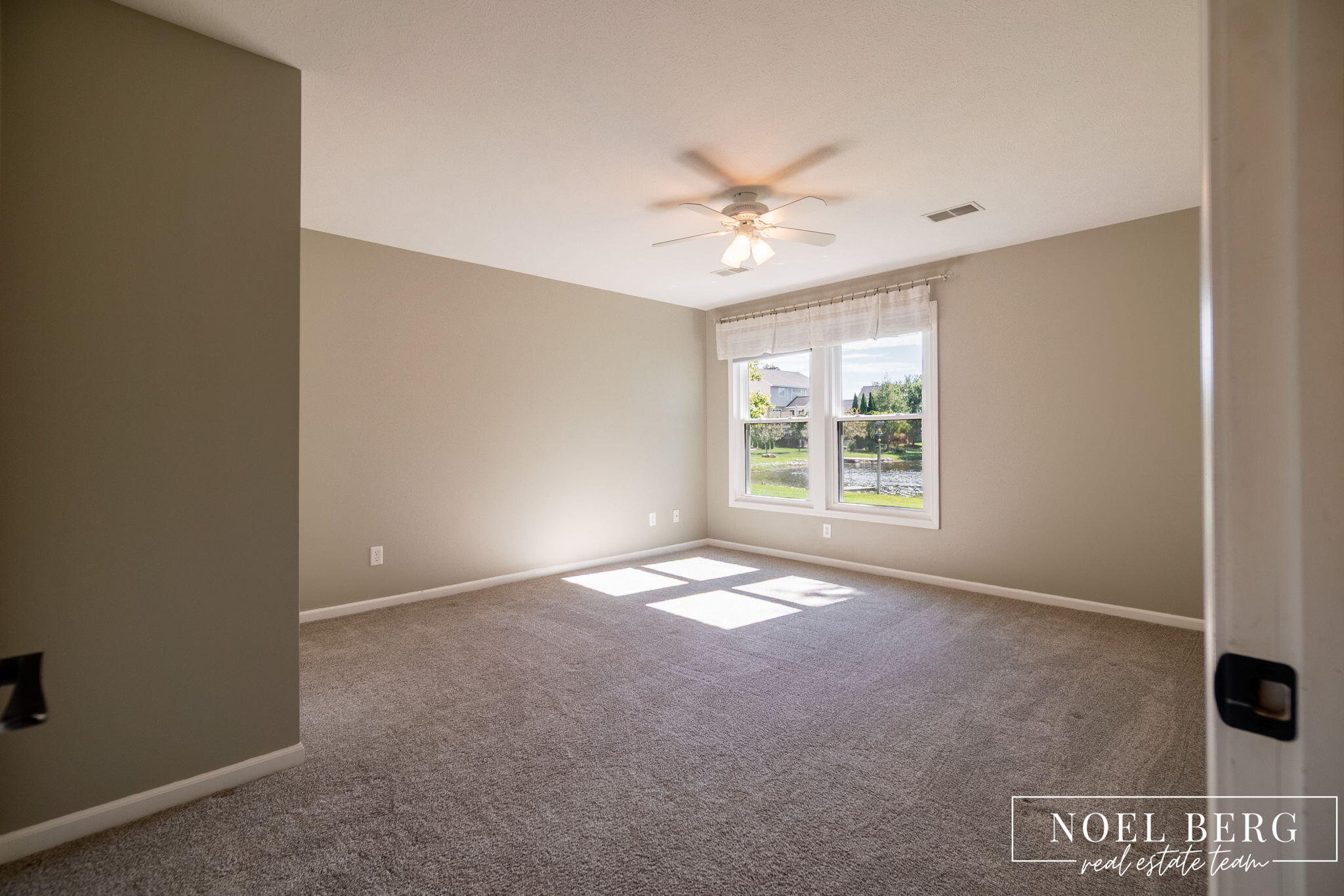 15 W Watershore Drive Muskegon MI 49444