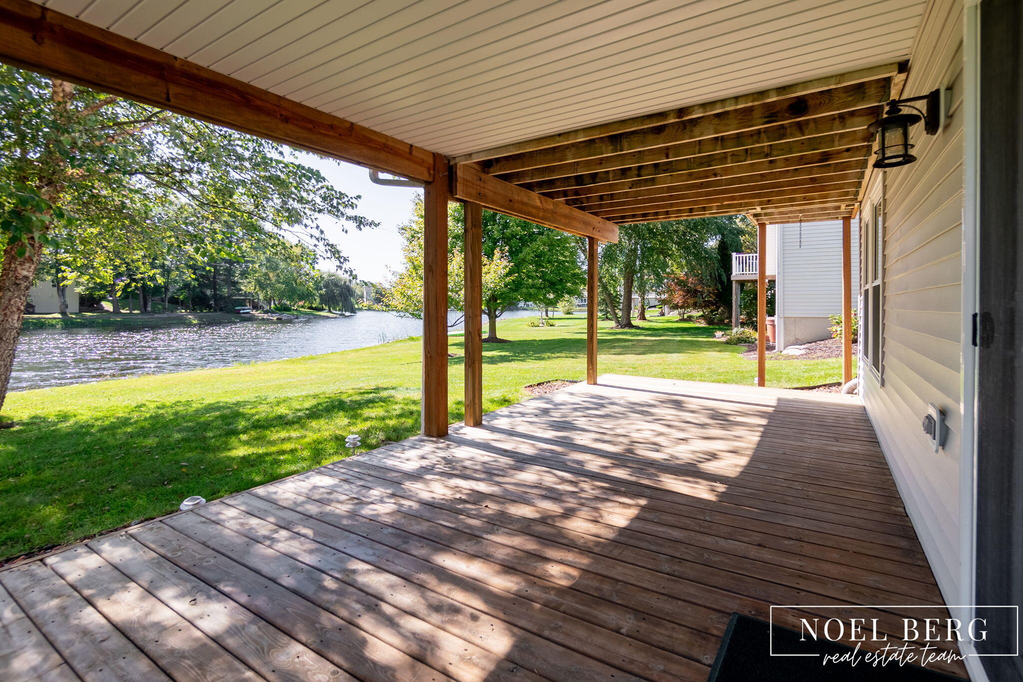 15 W Watershore Drive Muskegon MI 49444