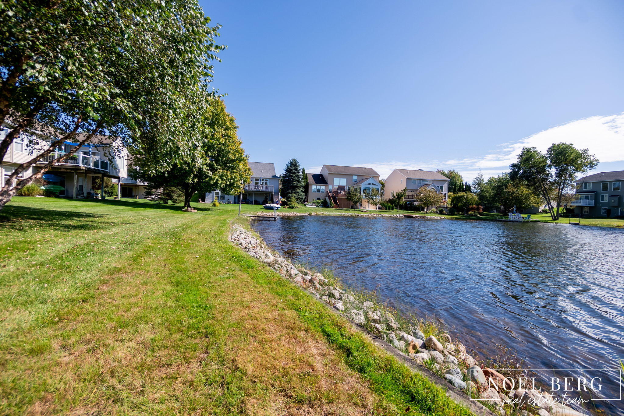 15 W Watershore Drive Muskegon MI 49444