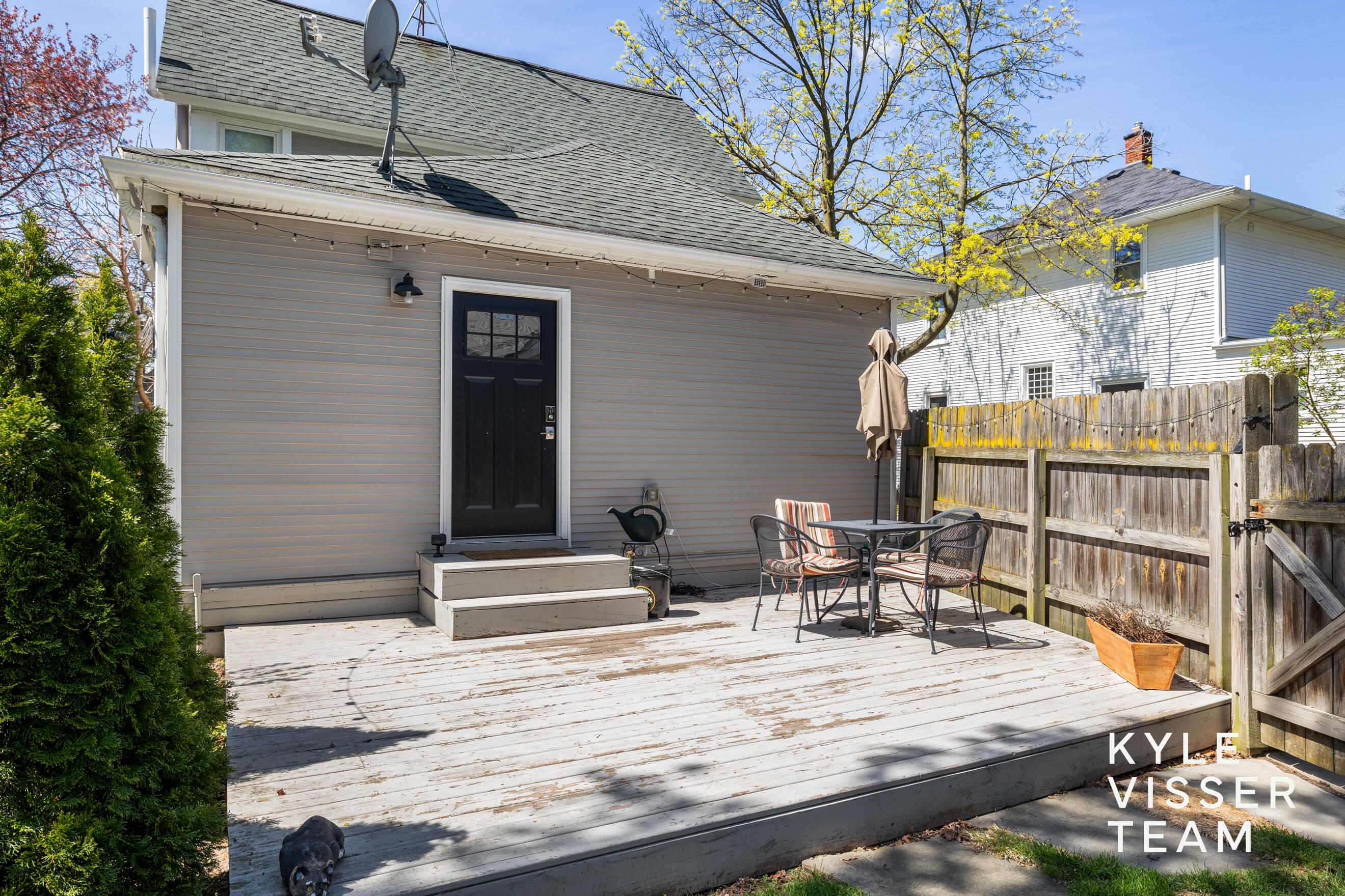 622 Gladstone Drive SE East Grand Rapids MI 49506