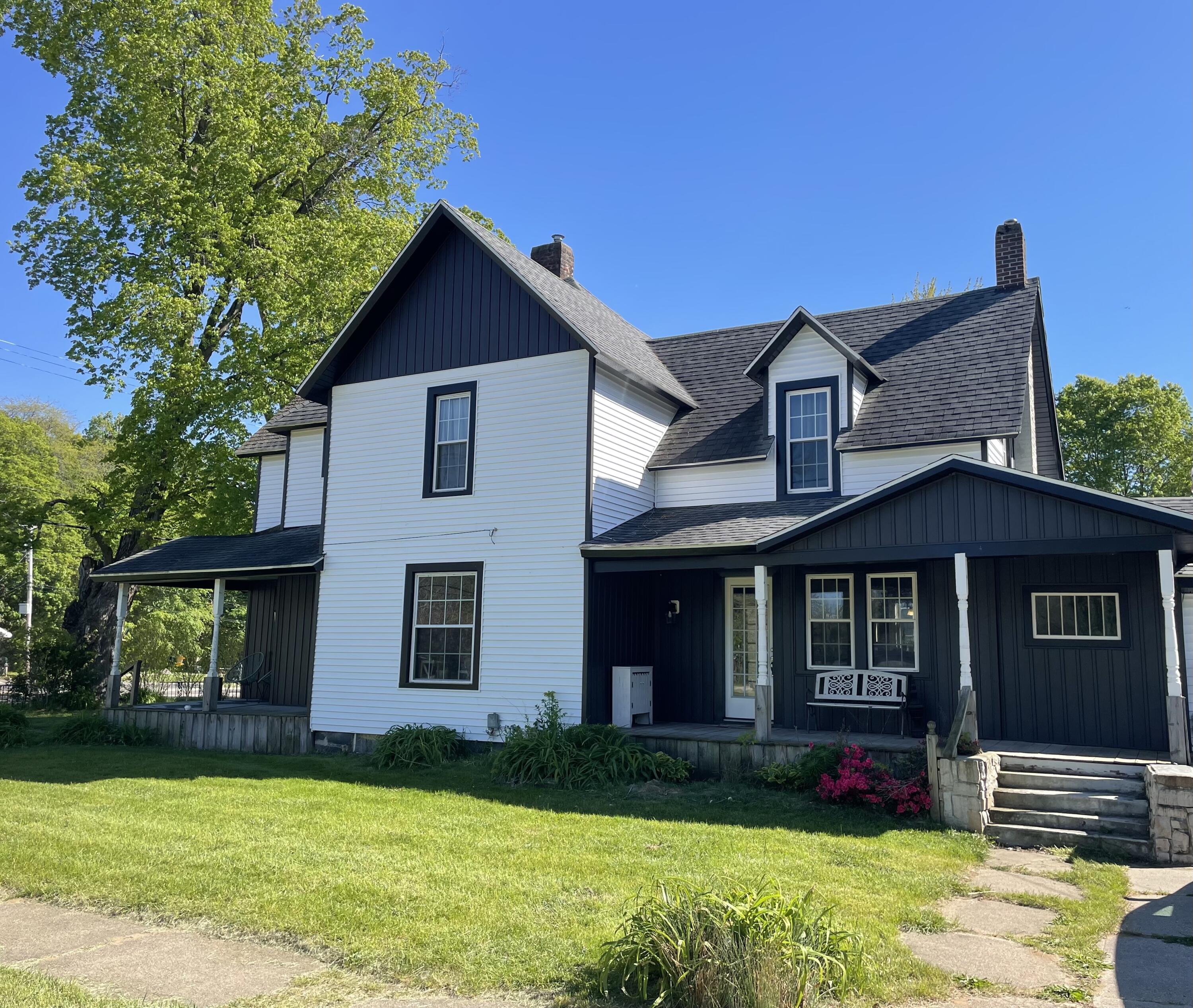 507 N Main Street Allegan MI 49010
