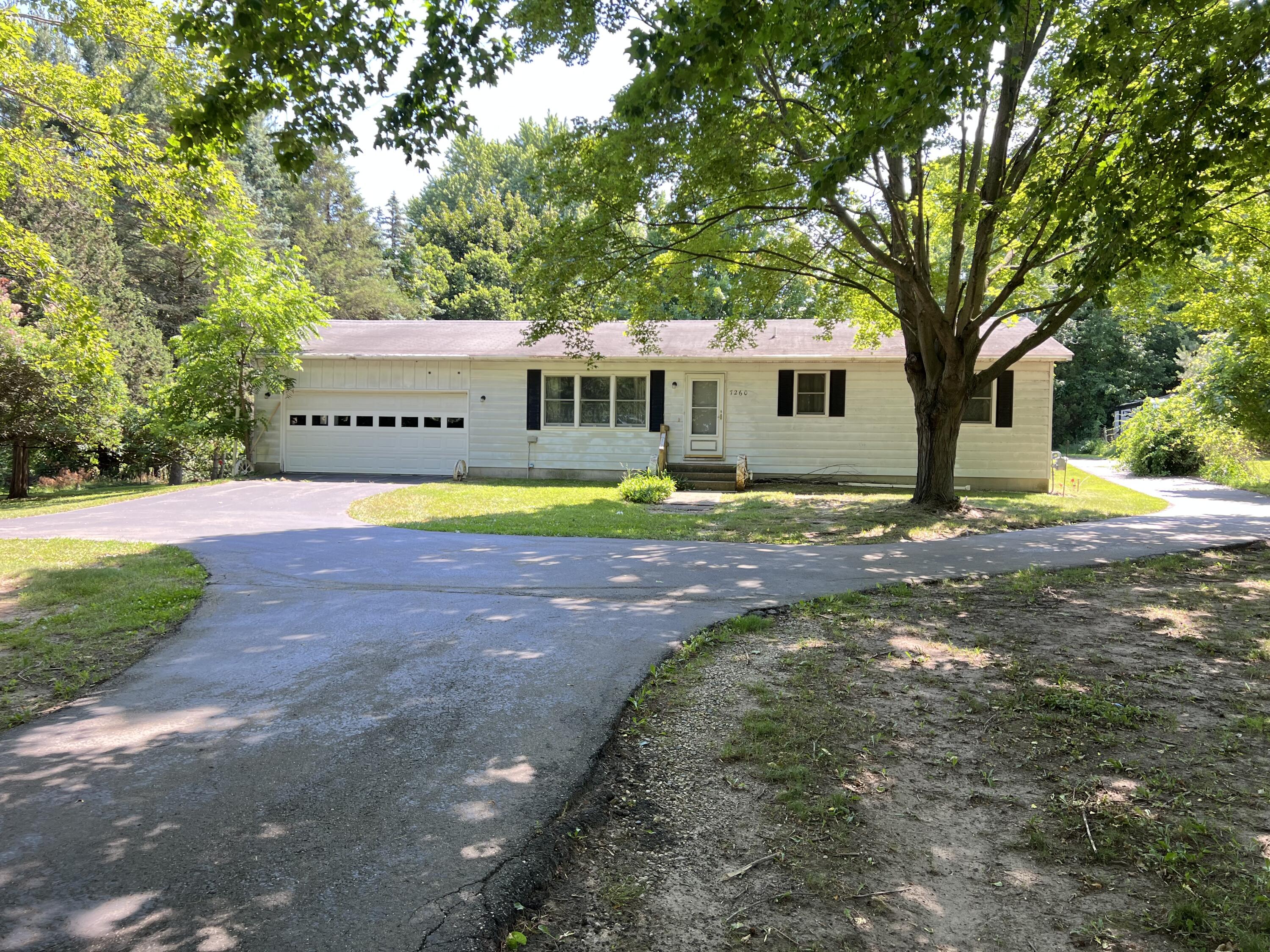 7260 Childsdale Avenue NE Rockford MI 49341