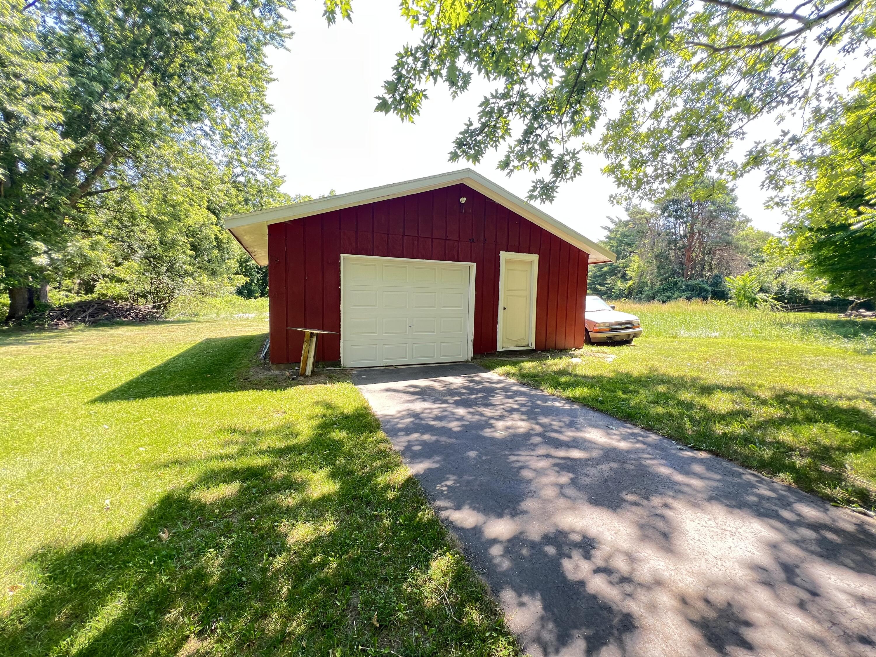 7260 Childsdale Avenue NE Rockford MI 49341