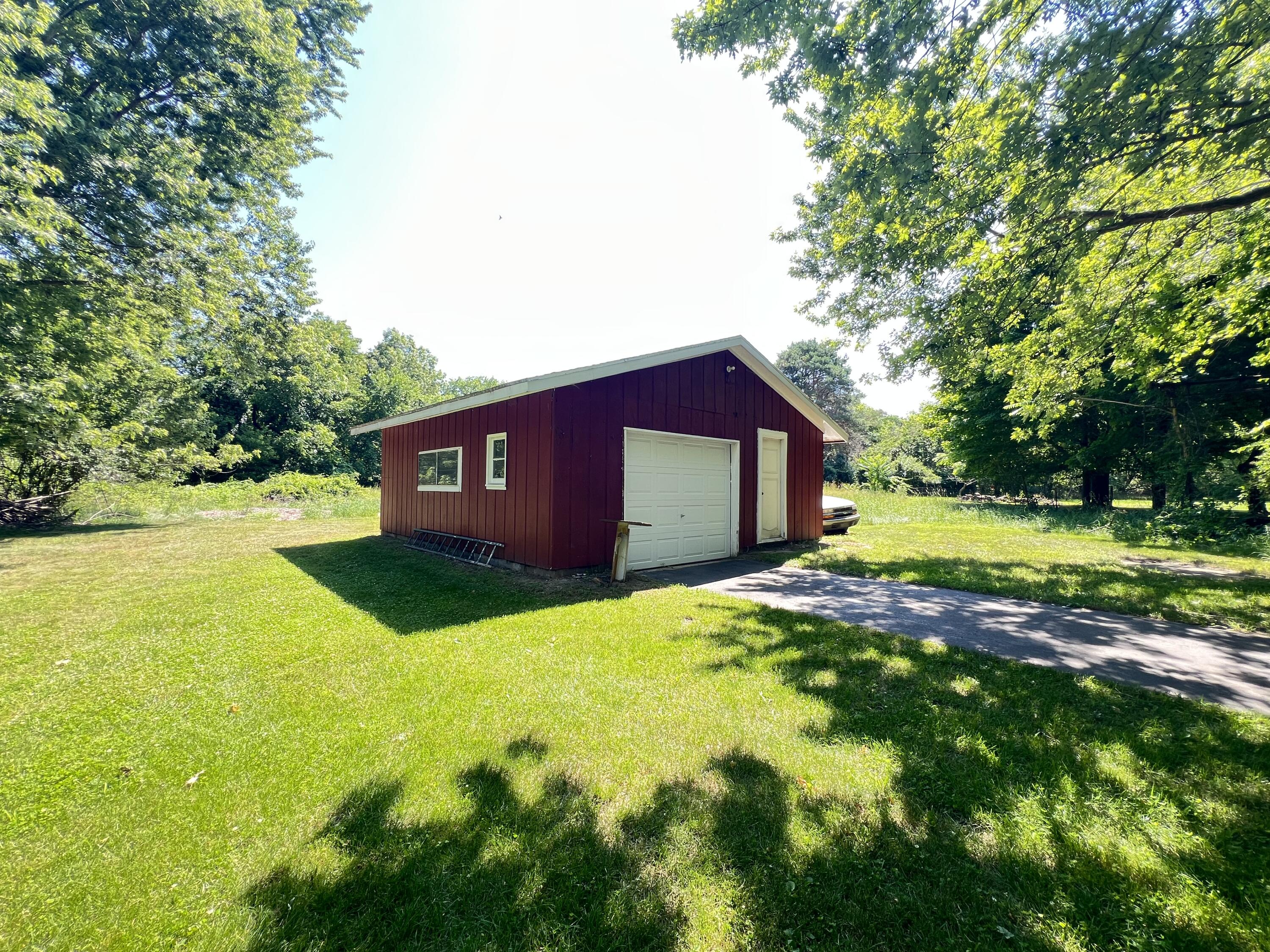 7260 Childsdale Avenue NE Rockford MI 49341