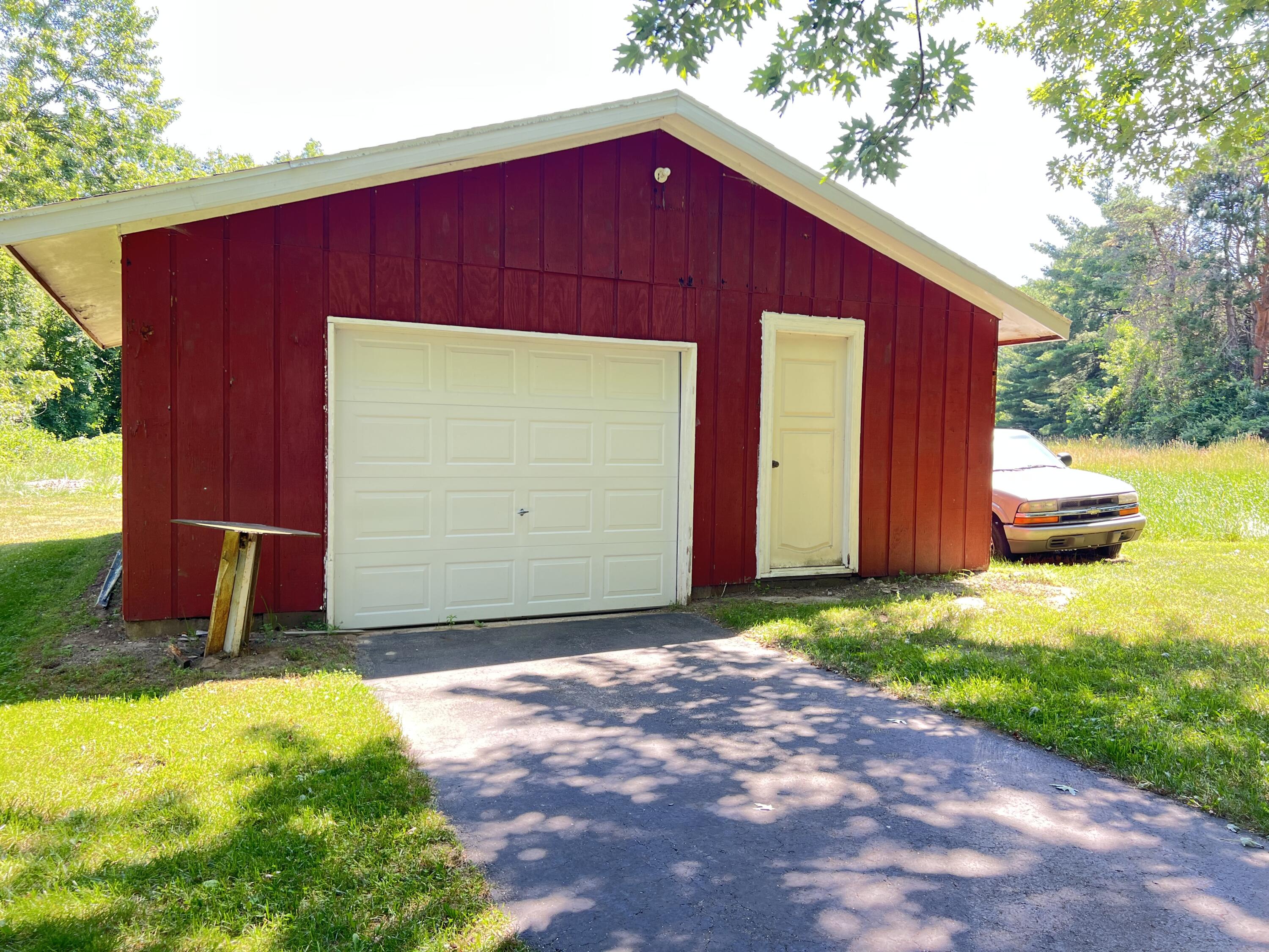 7260 Childsdale Avenue NE Rockford MI 49341