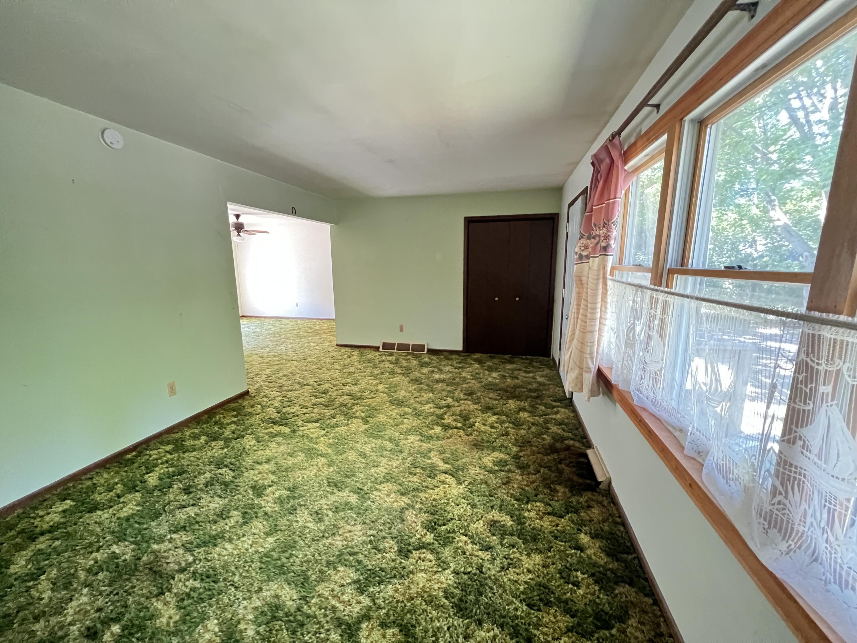 7260 Childsdale Avenue NE Rockford MI 49341
