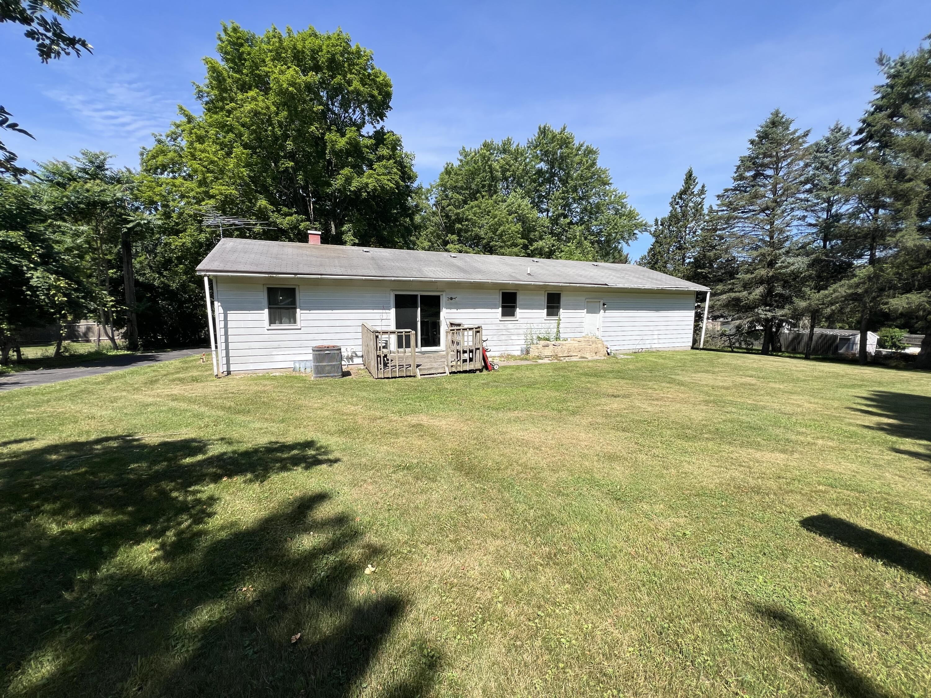 7260 Childsdale Avenue NE Rockford MI 49341