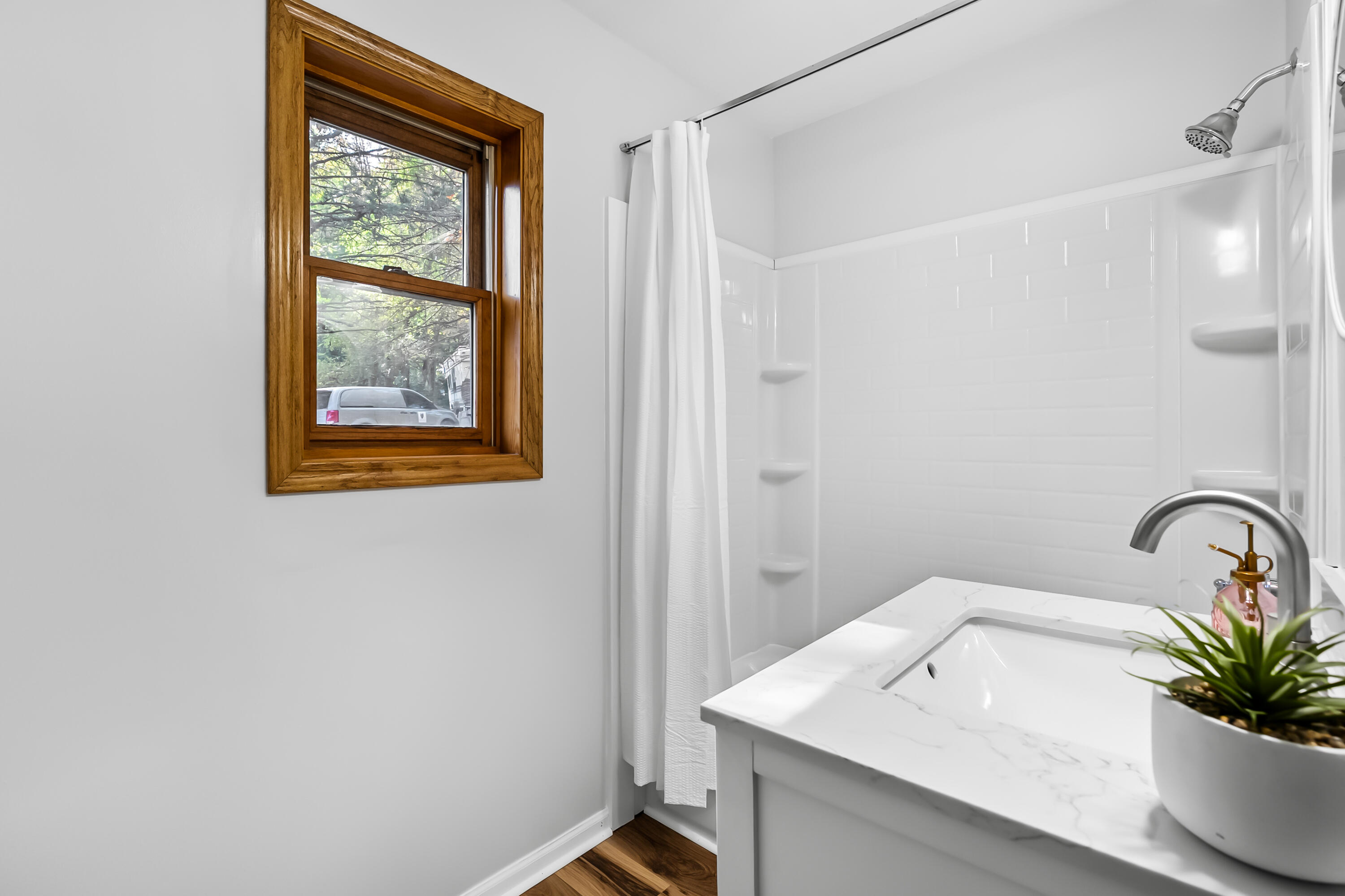 166 N West Street Coloma MI 49038