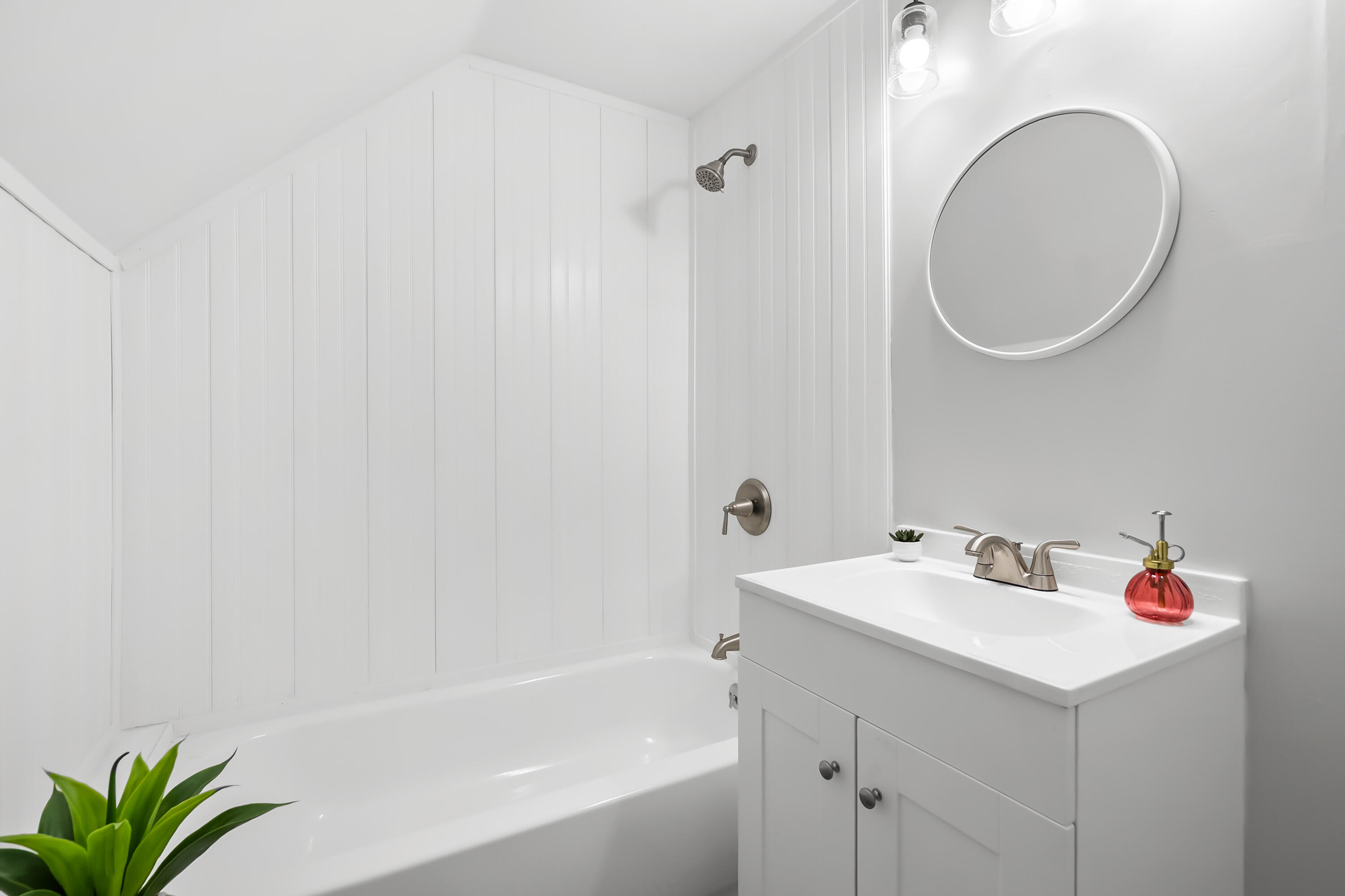 166 N West Street Coloma MI 49038