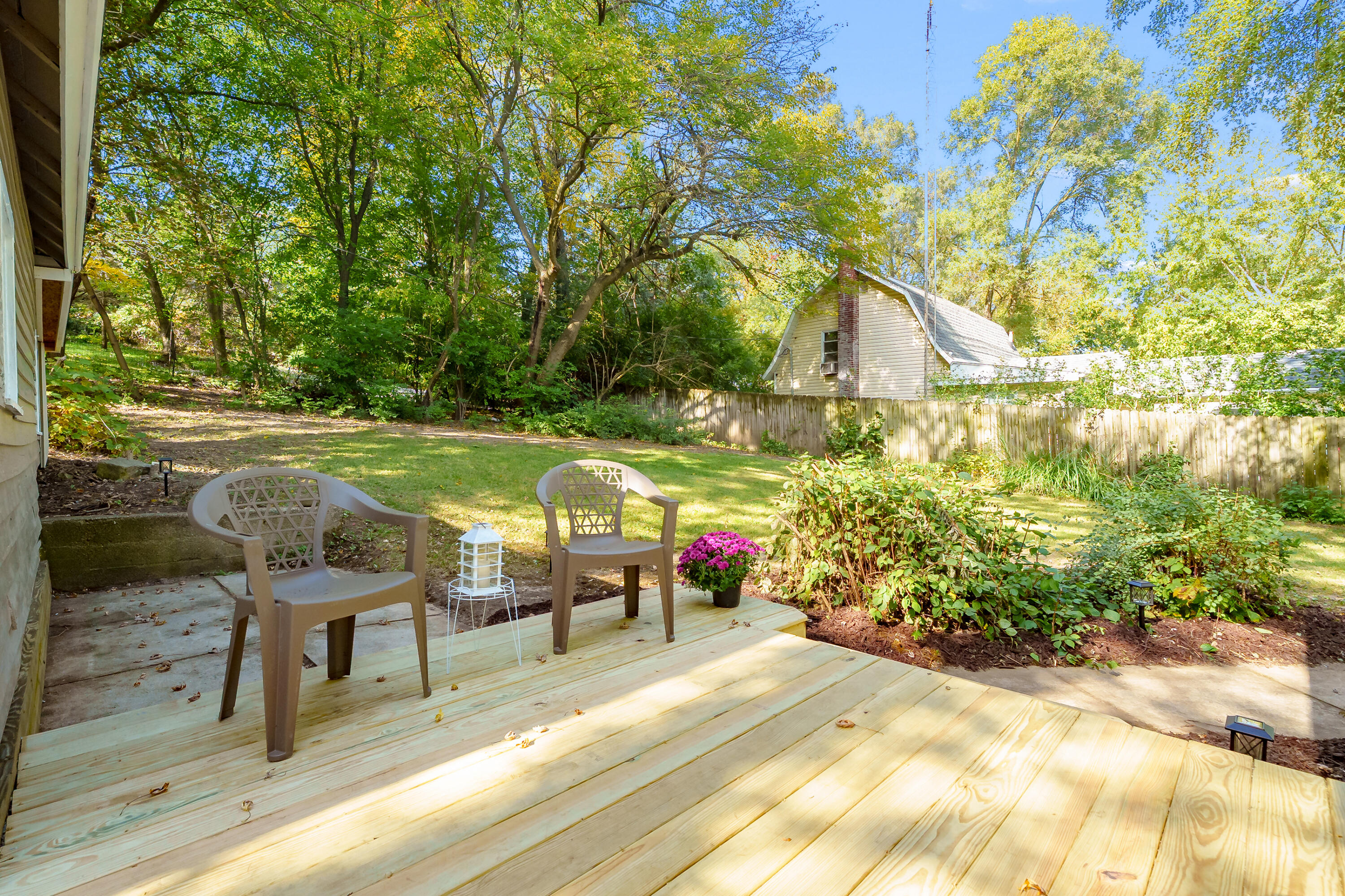 166 N West Street Coloma MI 49038