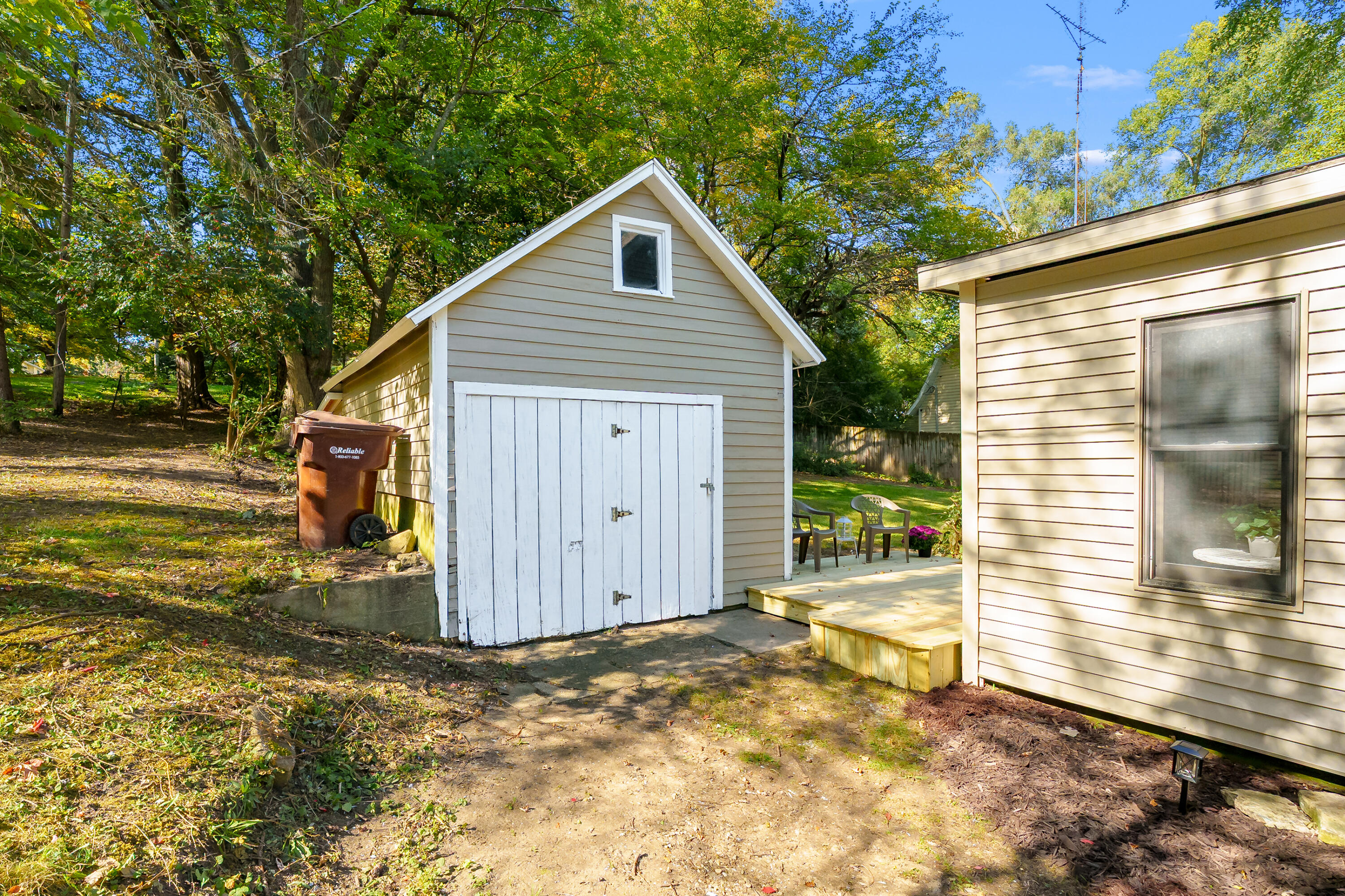 166 N West Street Coloma MI 49038