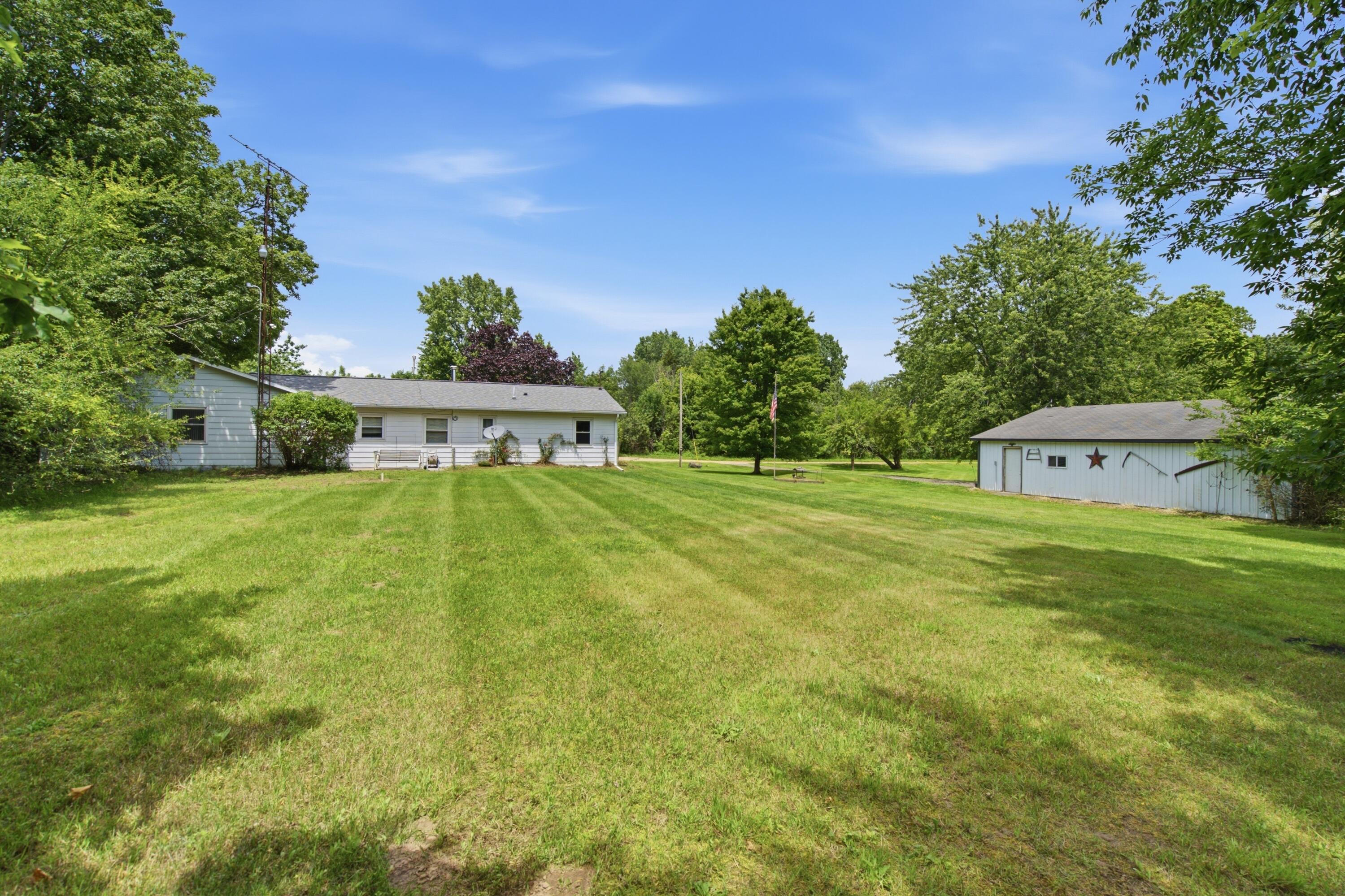 7250 101st Avenue South Haven MI 49090
