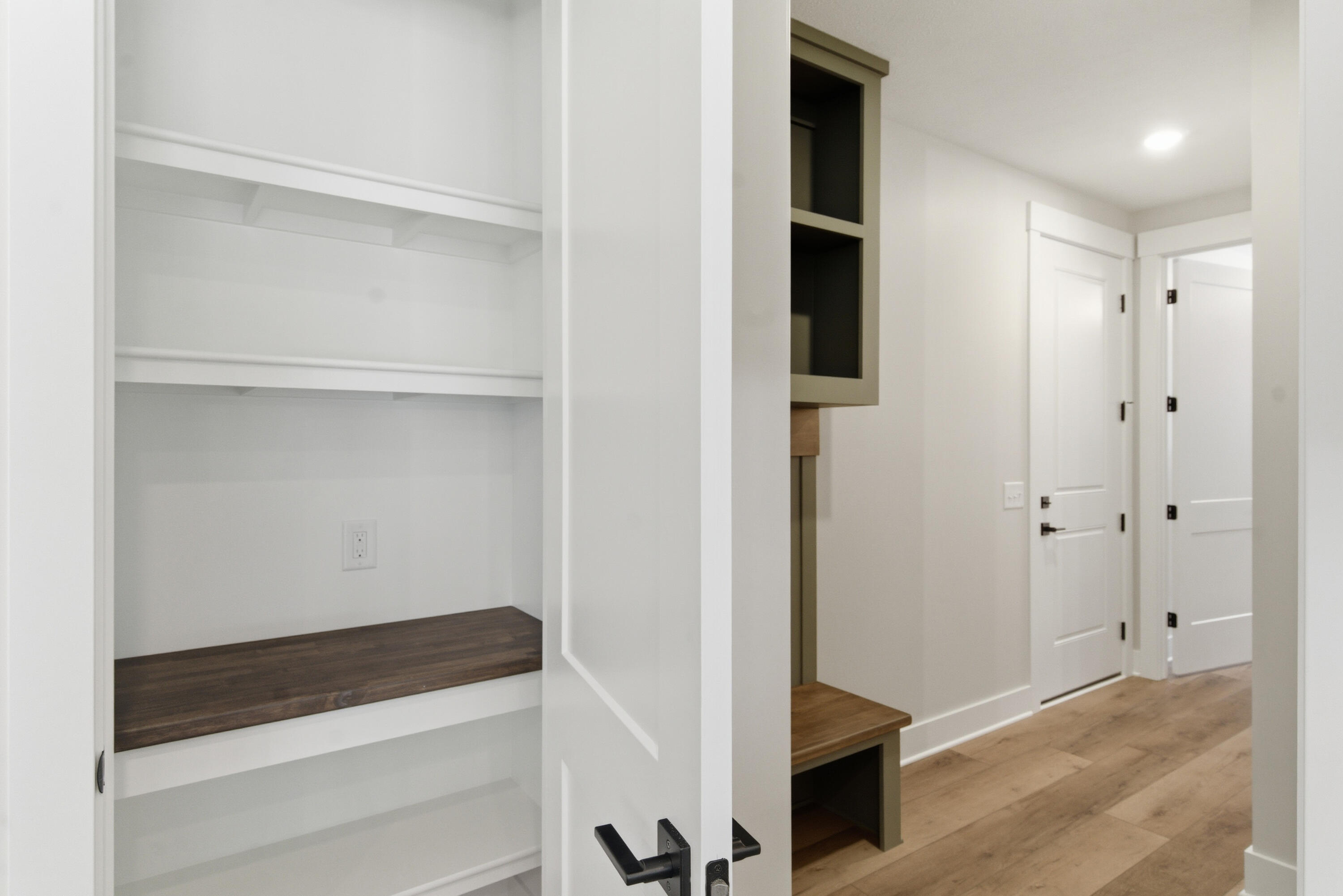 8050 W Pq Avenue Kalamazoo MI 49009