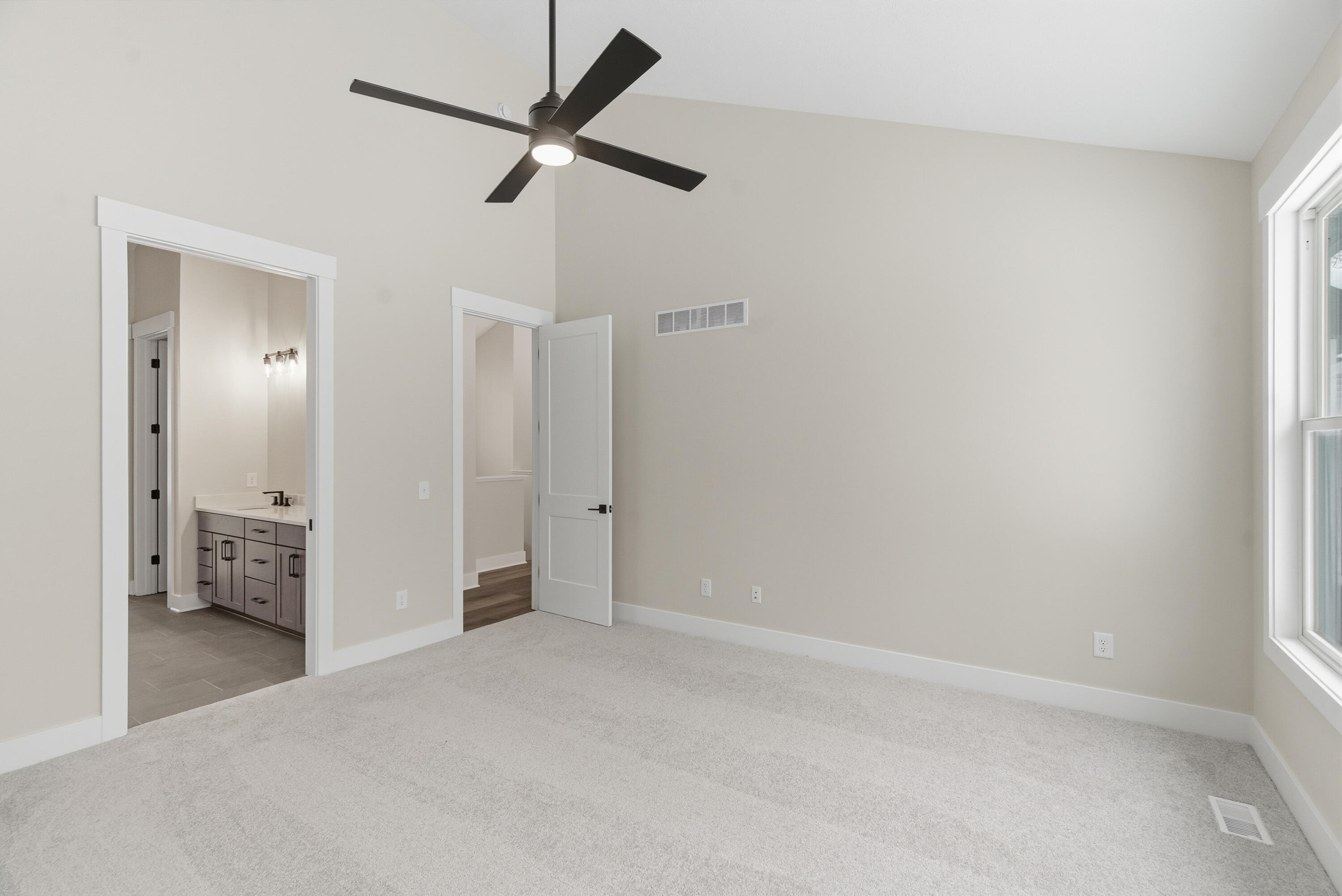 8050 W Pq Avenue Kalamazoo MI 49009