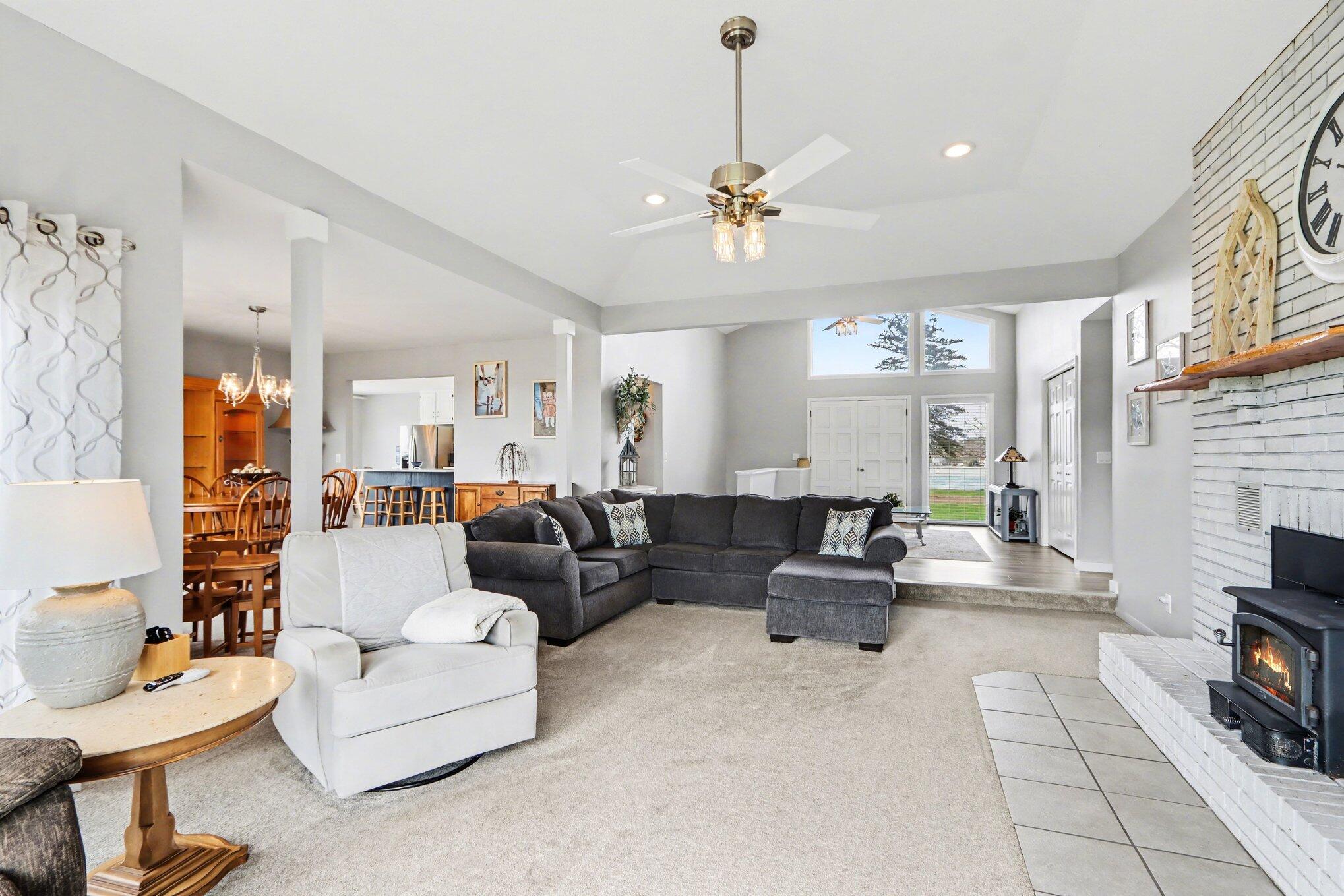 48379 Hill Drive Decatur MI 49045