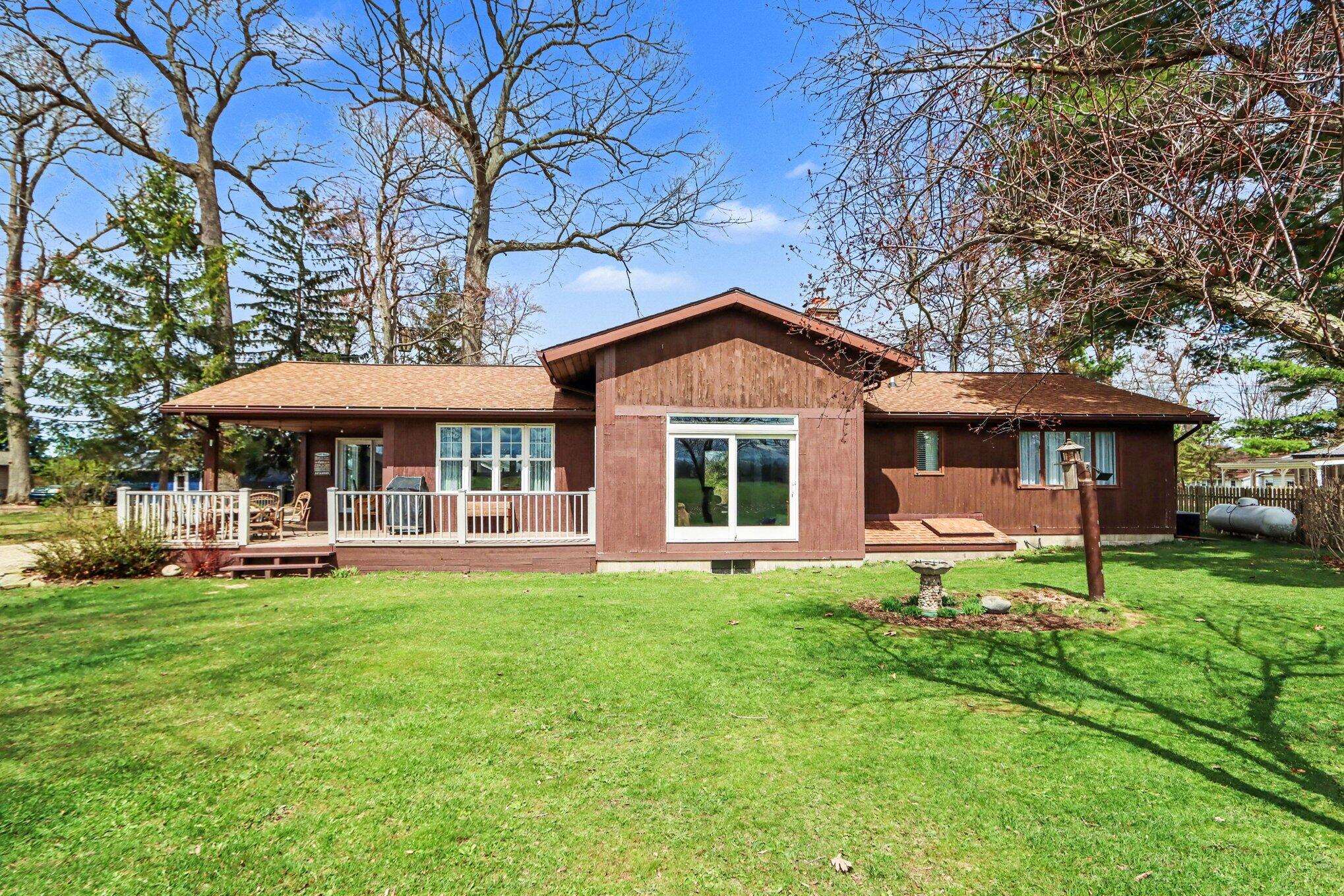 48379 Hill Drive Decatur MI 49045