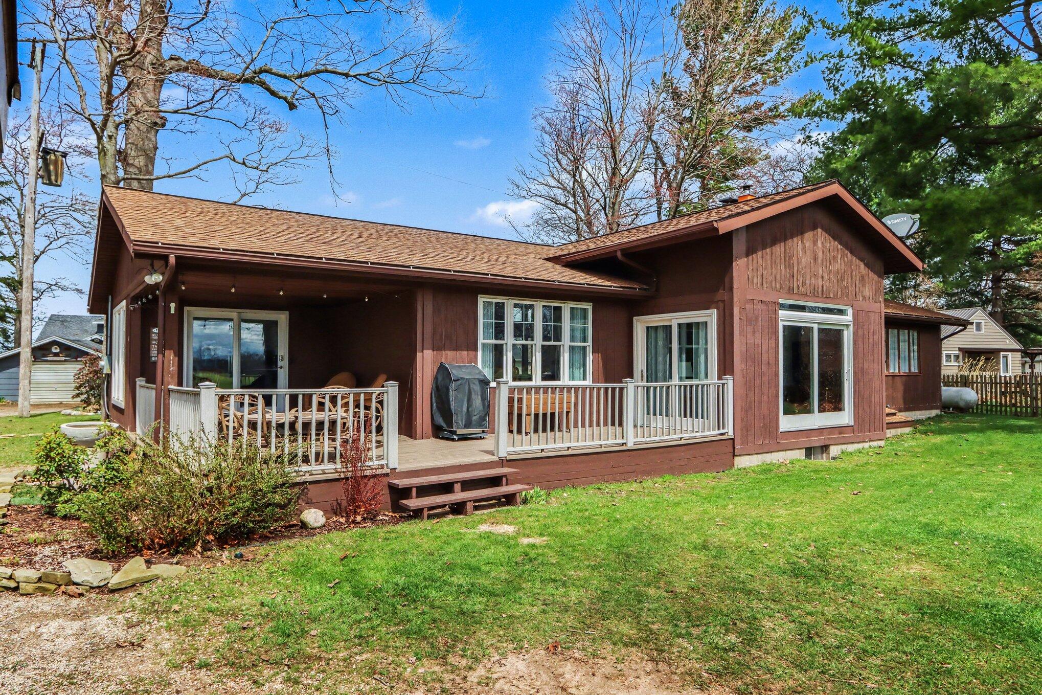 48379 Hill Drive Decatur MI 49045