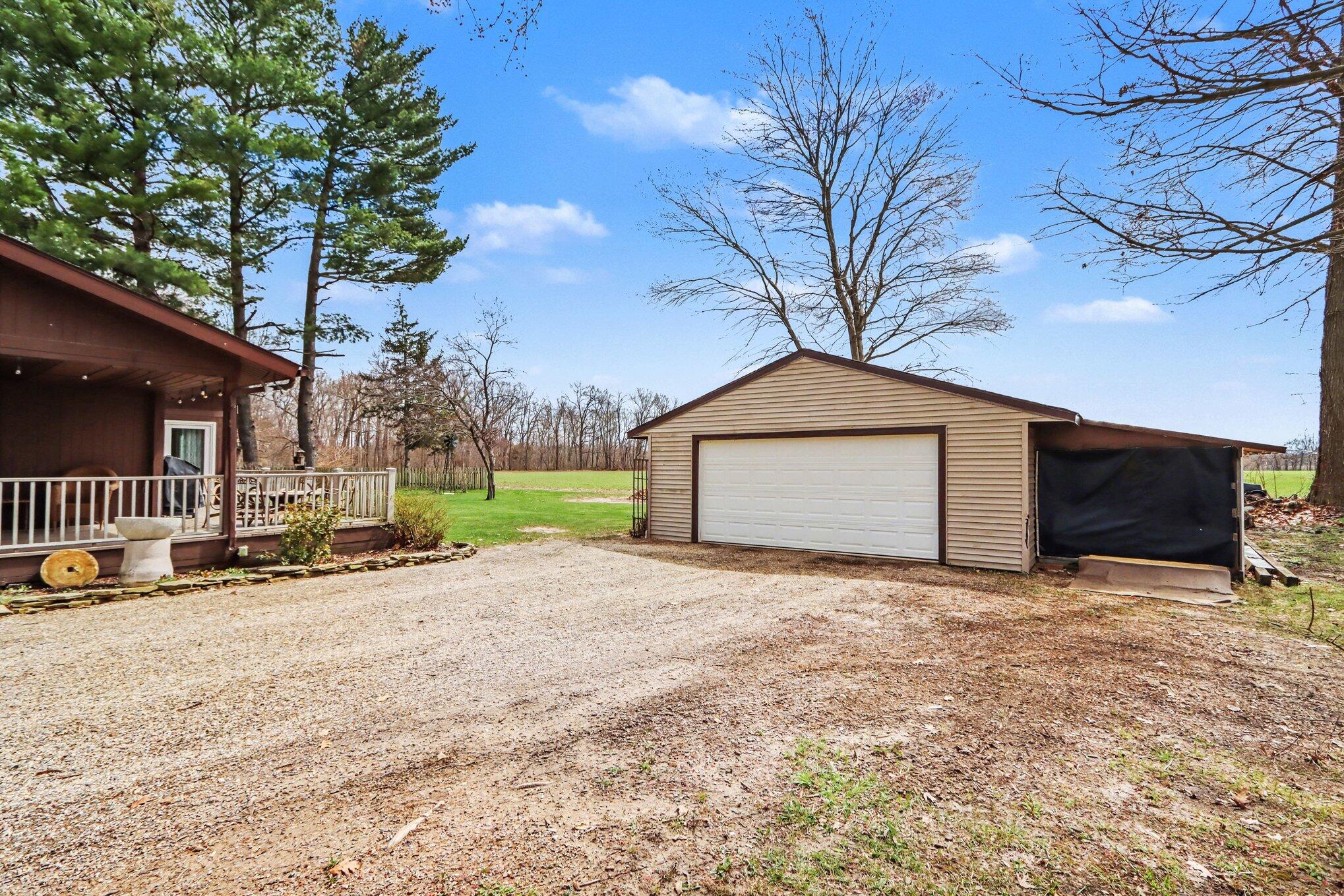 48379 Hill Drive Decatur MI 49045
