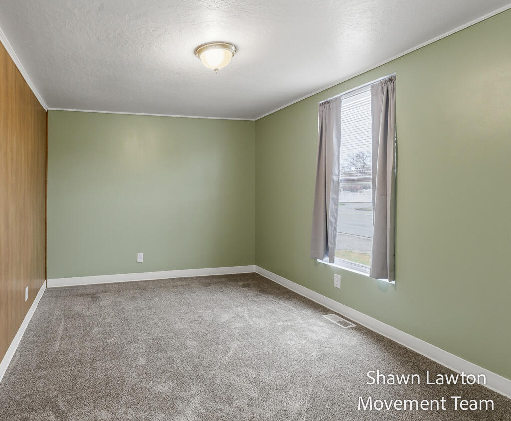 5470 E Apple Avenue Muskegon MI 49442