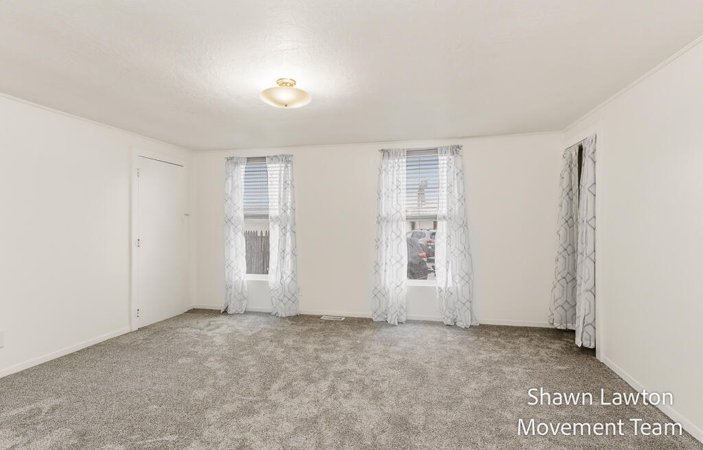 5470 E Apple Avenue Muskegon MI 49442
