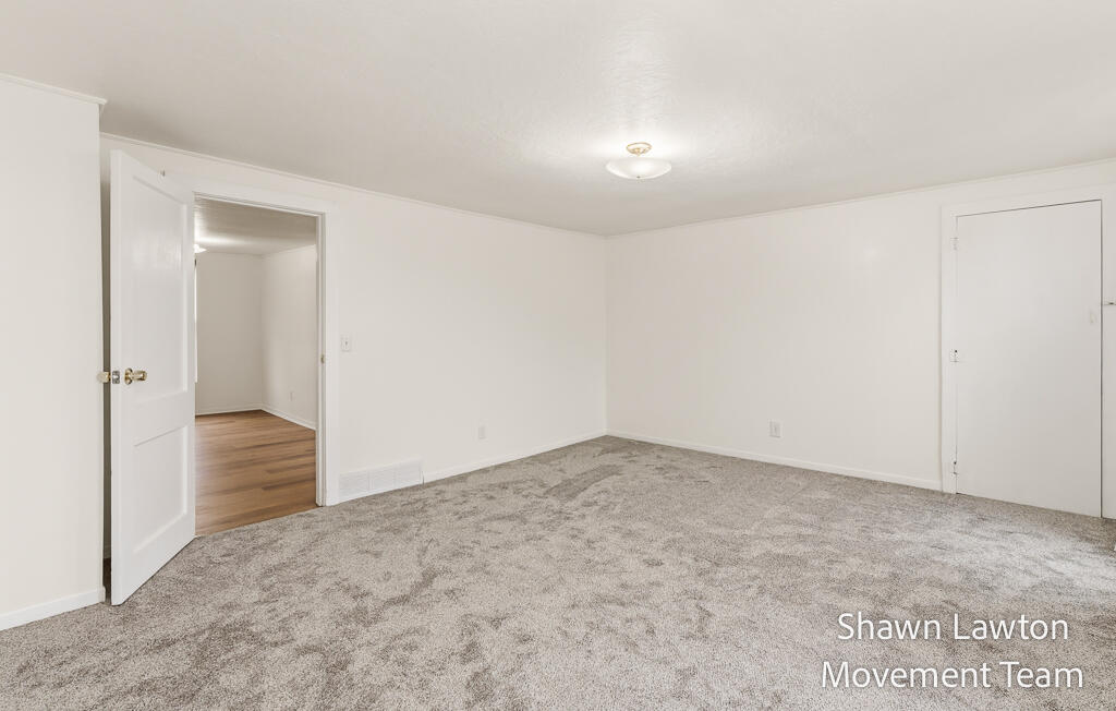 5470 E Apple Avenue Muskegon MI 49442