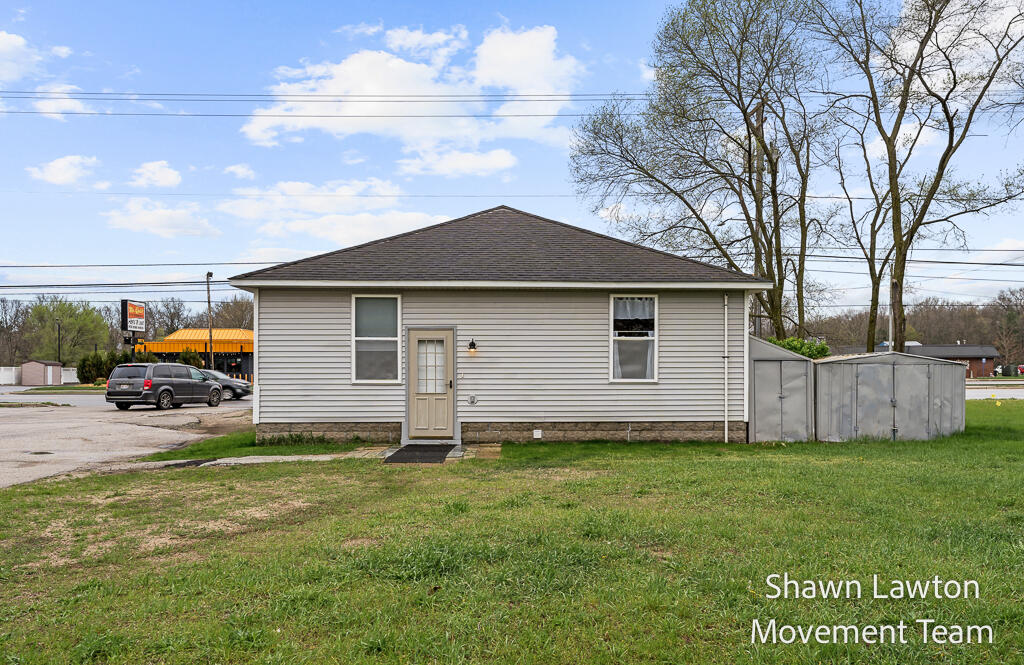 5470 E Apple Avenue Muskegon MI 49442
