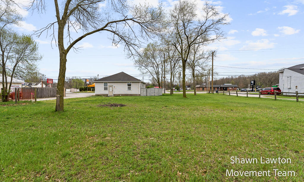 5470 E Apple Avenue Muskegon MI 49442
