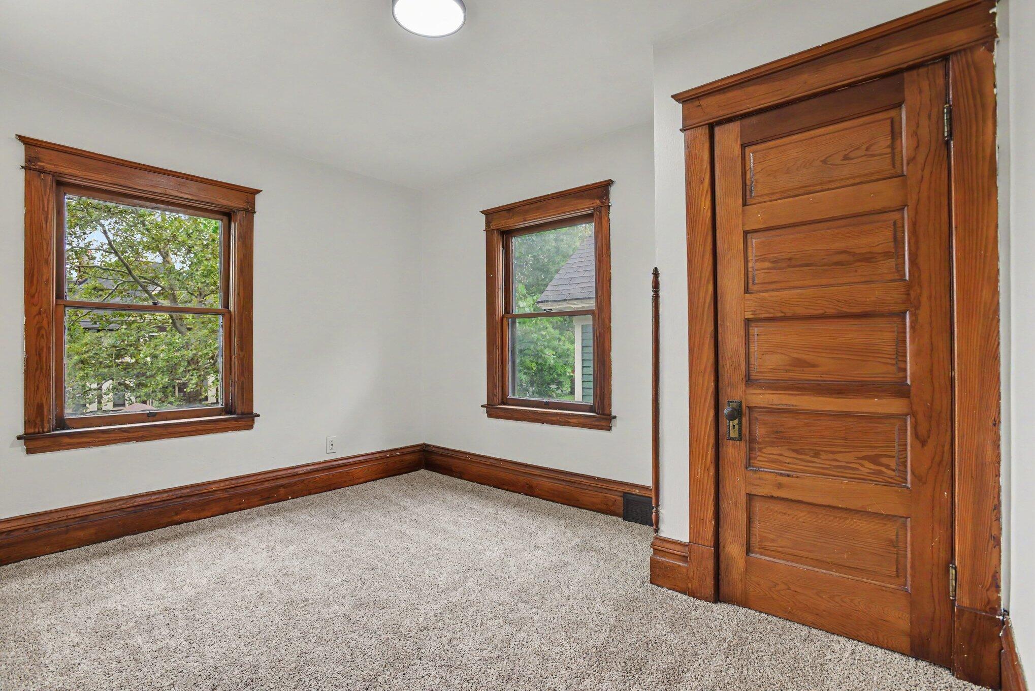 306 W Dutton Street Kalamazoo MI 49007