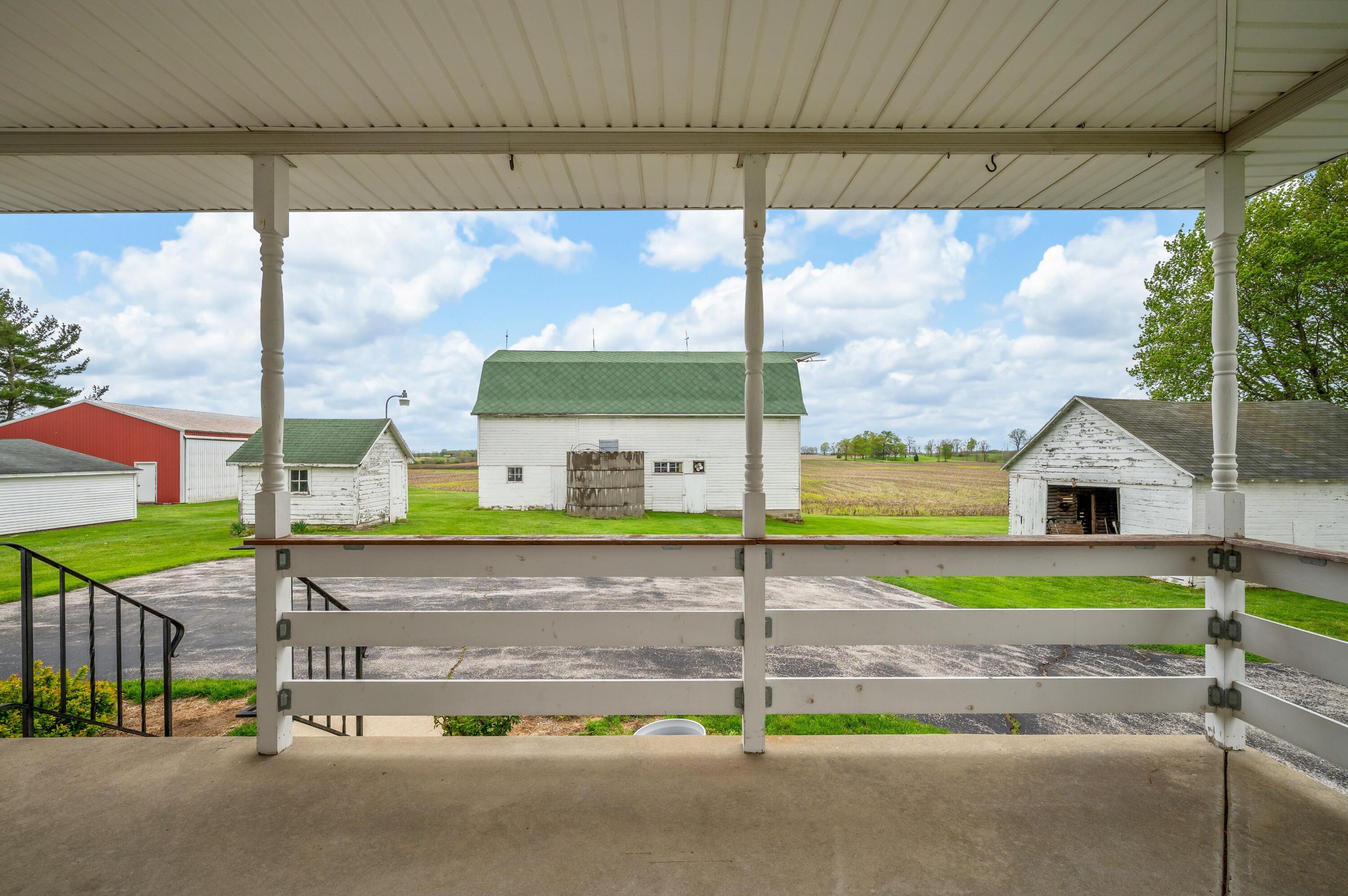 16686 Cleveland Avenue Galien MI 49113