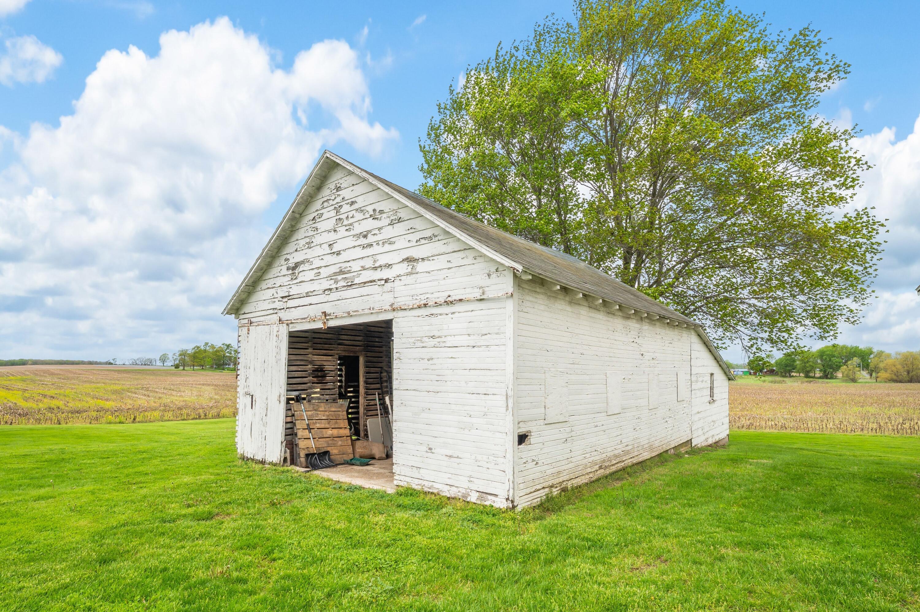 16686 Cleveland Avenue Galien MI 49113