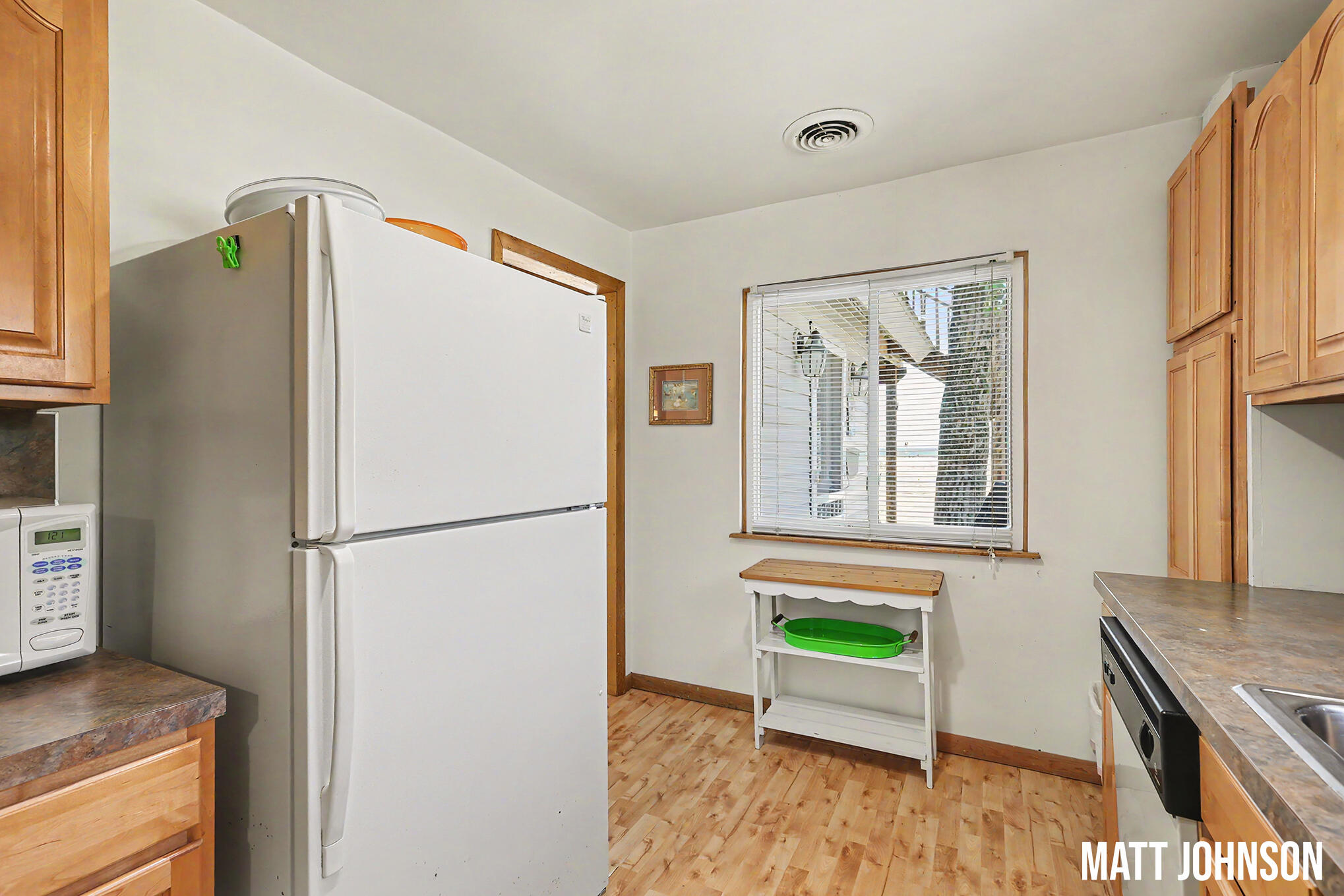 1682 Beach Street Muskegon MI 49441